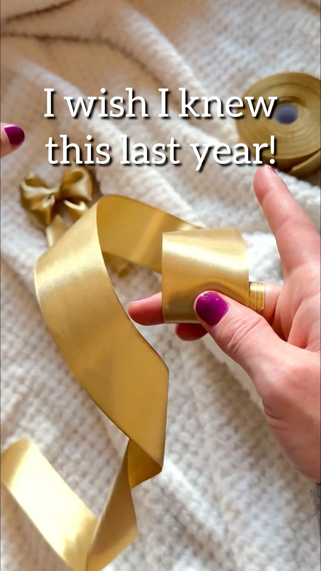 🎄Easy holiday double bow tutorial 🎀#giftideas #wrapping #holiday #Christmas #ribbon

#LTKHoliday #LTKSeasonal #LTKGiftGuide