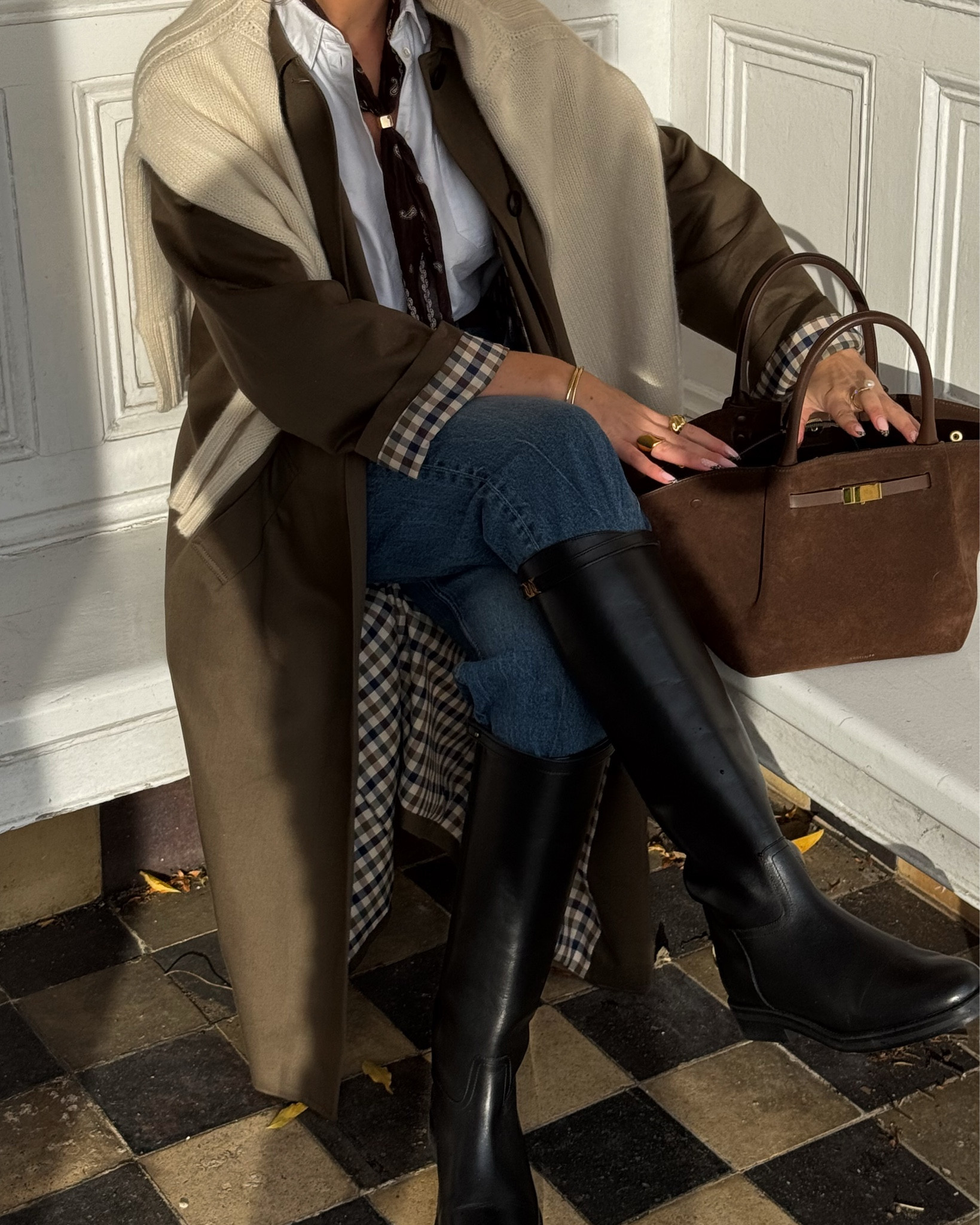 Outfit details 🍂🌳 

Sezane khaki trench coat, riding boots, jeans, cream jumper, demellier suede bag, cream jumper 

#LTKstyletip #LTKjeans #LTKautumn