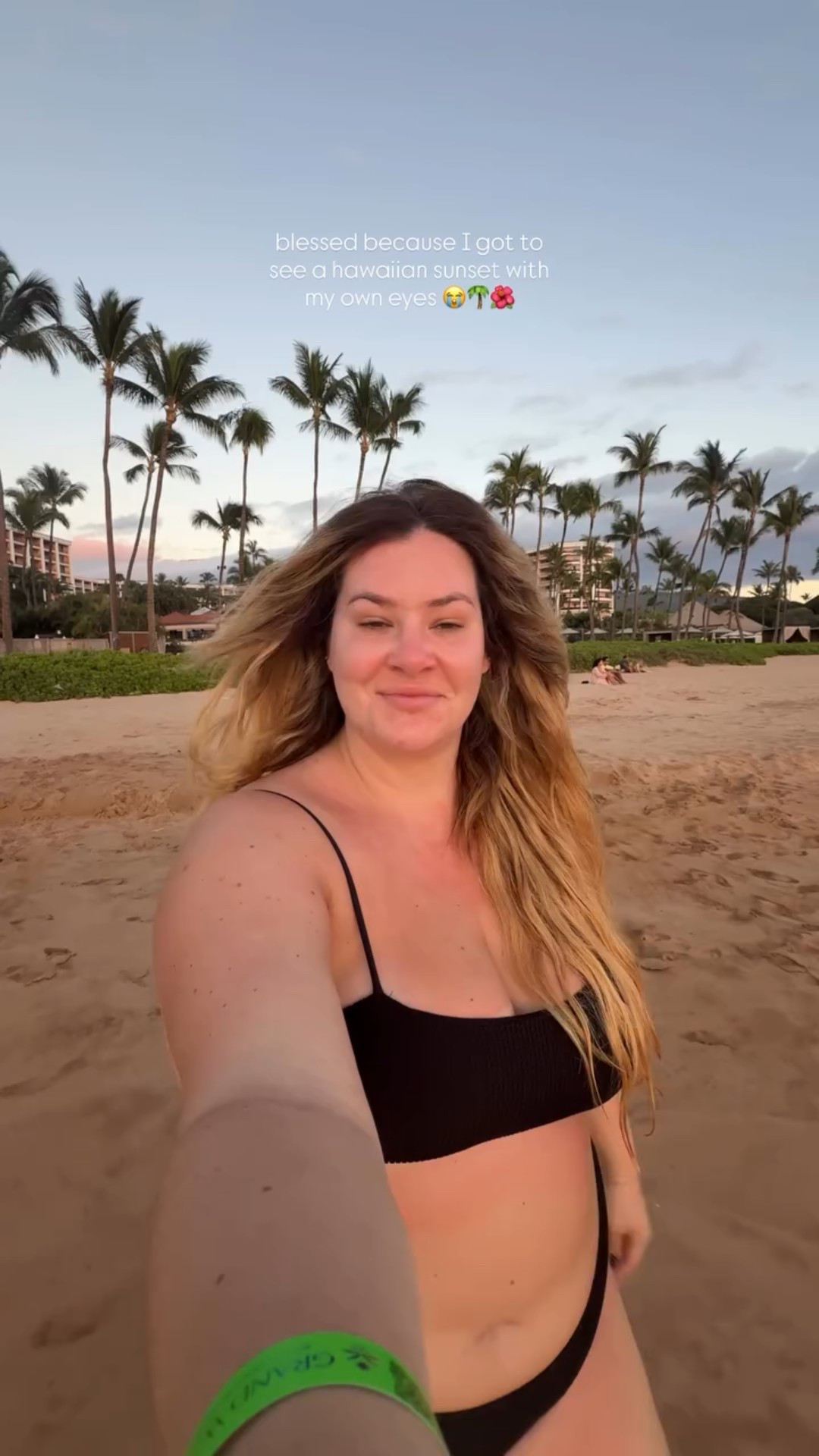 @grandwailea  blessed because I got to see a hawaiian sunset with my own eyes 😭🌴🌺 swim from show me your mumu!

#LTKSwim #LTKMidsize #LTKTravel