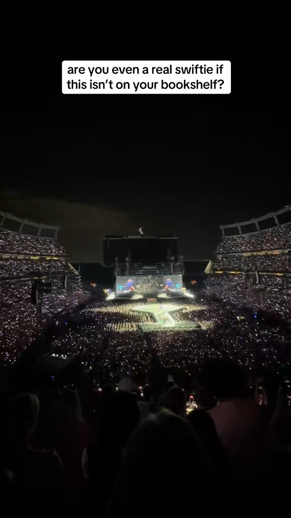 Tiny pieces, big cozy vibes 🏡✨

#LTKHome #LTKSaleAlert