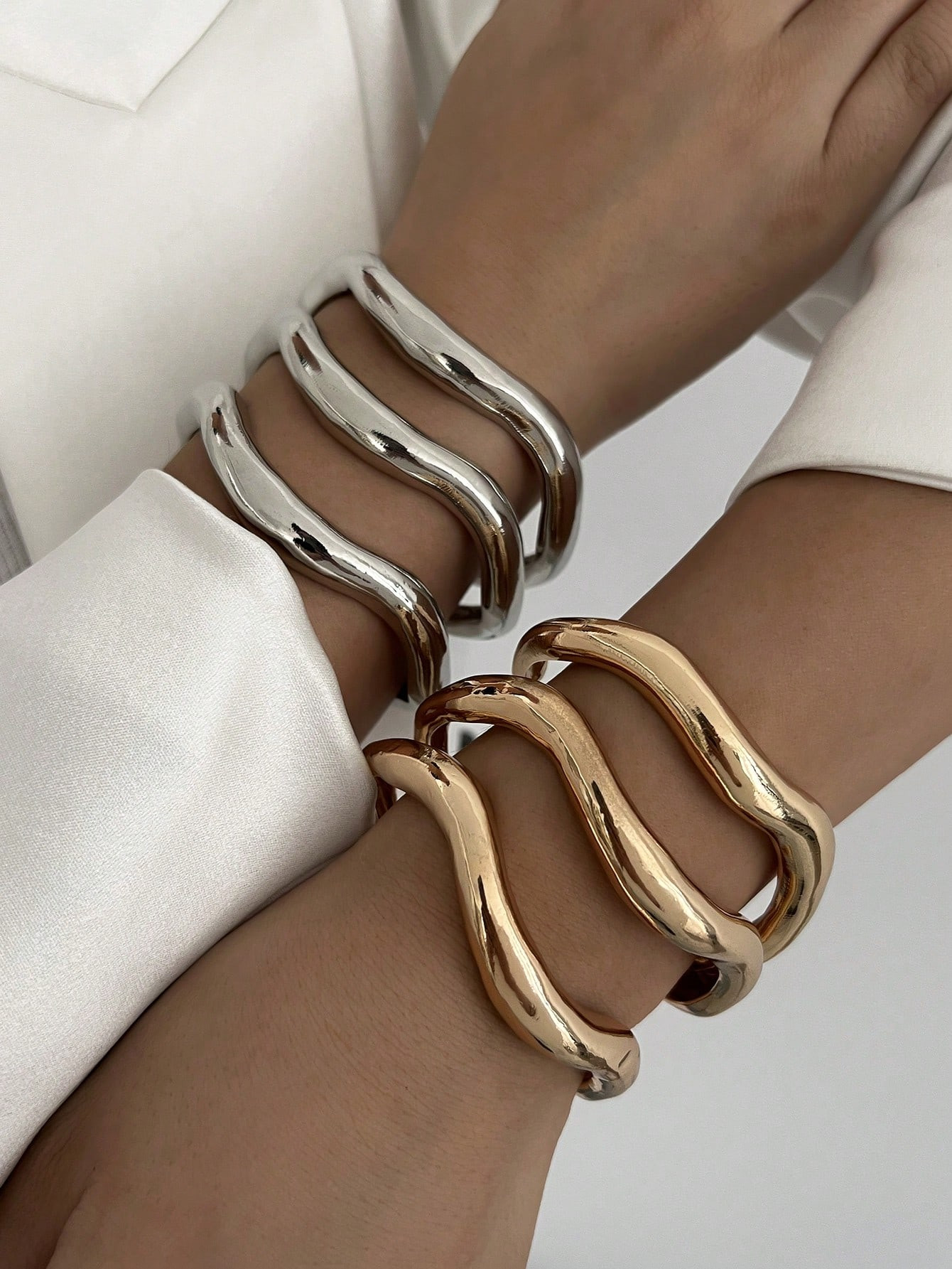 2pcs Minimalist Asymmetrical Bangle Bracelets, Multifunctional And Personalized Open Design, Gold... | SHEIN