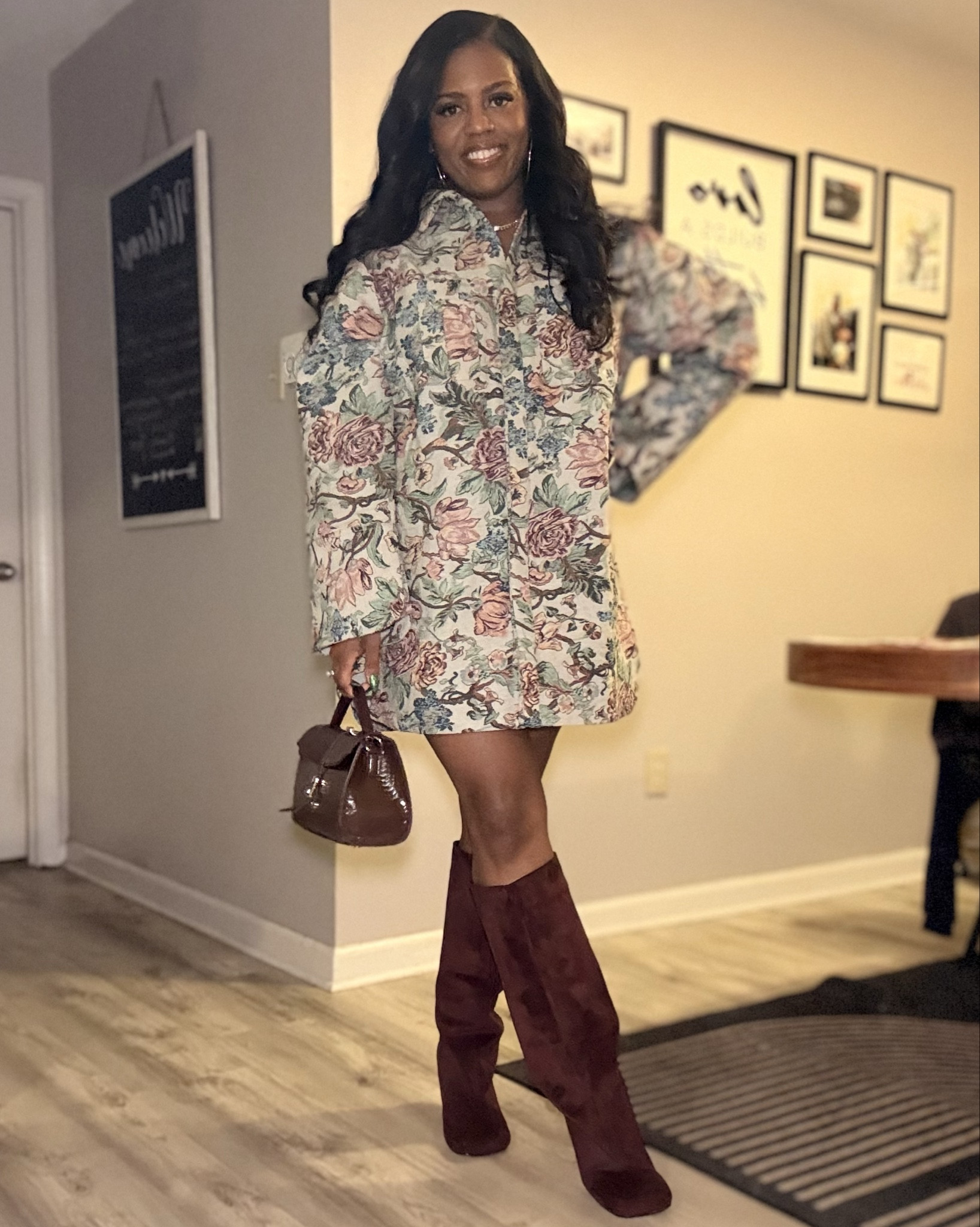 When we talk outfit formulas, a jacquard dress and a boot hasn’t steered me wrong yet! This was the perfect concert ‘fit! 💖


#LTKootd #LTKgrwm #LTKdayinmylife