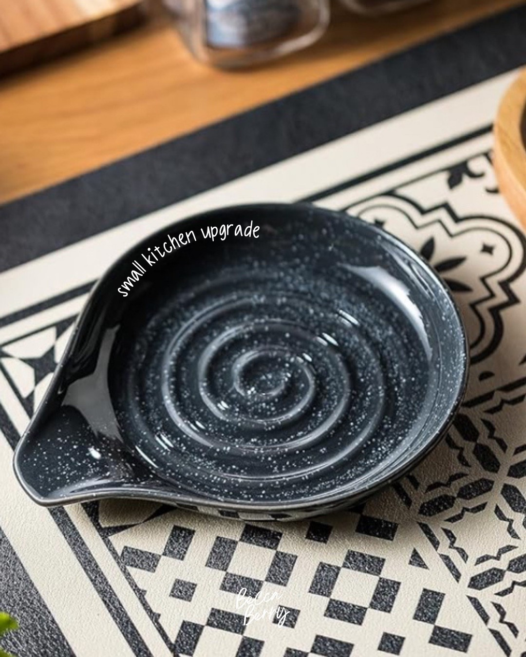A simple kitchen find that makes a big difference. This spoon rest from Amazon keeps countertops clean while cooking and looks cute sitting next to the stove. Easy to rinse, lightweight, and perfect for everyday use — especially if you cook often and hate wiping spills mid-recipe.

#LTKHome #LTKFindsUnder50 #LTKfoodie