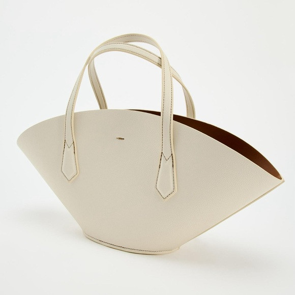 NWT | ZARA Cream Classy Basket Bag | | Poshmark