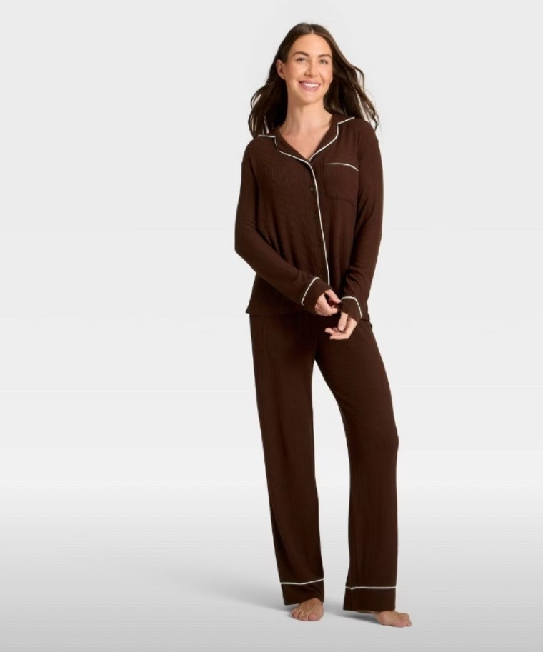 Target Cozy Pajama Set $40

#LTKGiftGuide #LTKStyleTip #LTKFindsUnder50