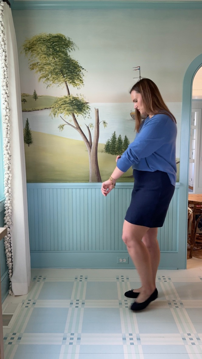 A blue on blue outfit for dinner in Maine. A royal blue cashmere Toteme crewneck sweater paired with a navy skirt from Julia Amory and Chanel navy flats. #classicstyle #xl  

 
