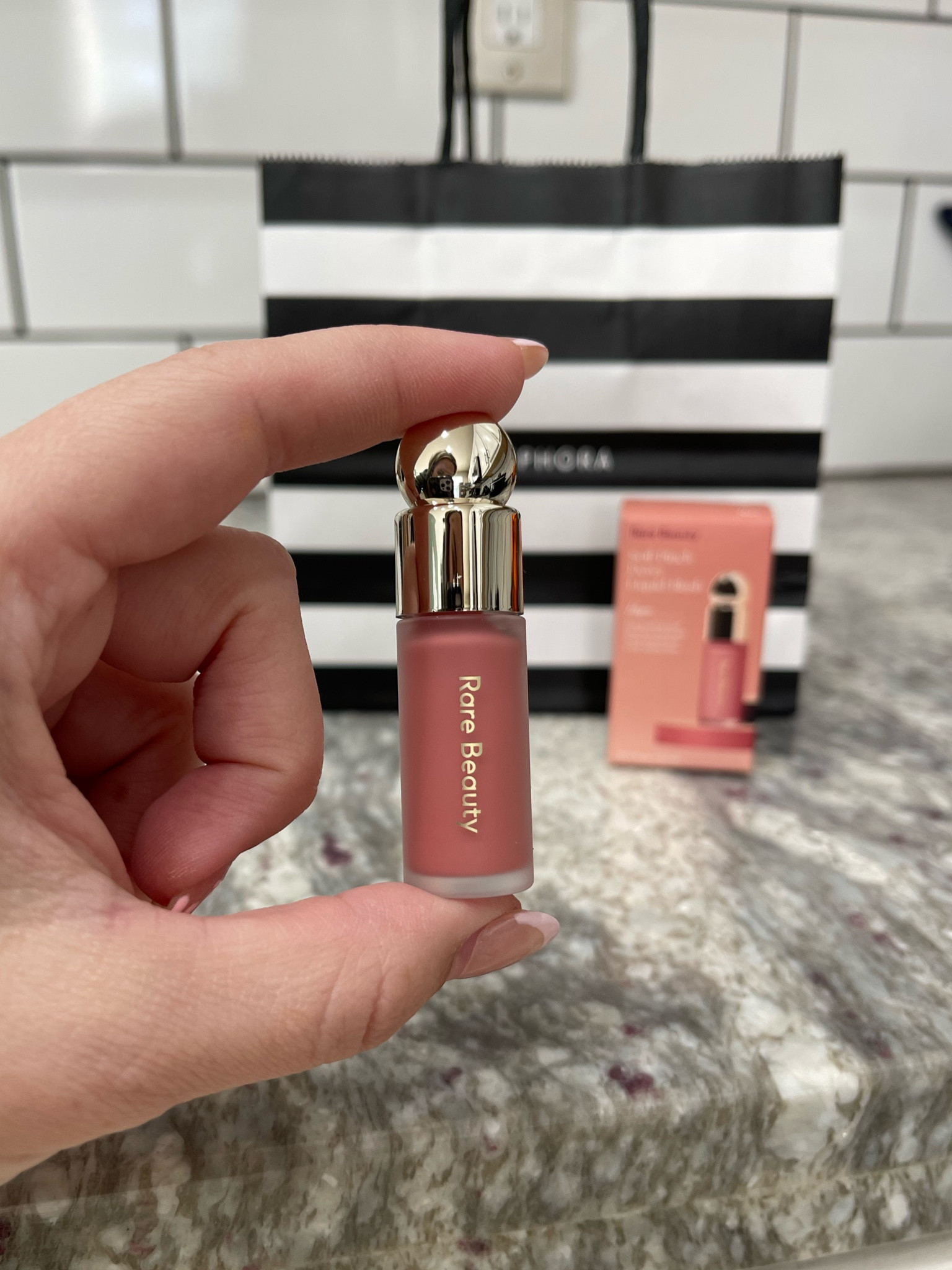 the cutest mini ever! And less than $15!
As if I needed another reason to love #rarebeauty … the liquid blush is one of my favs and this shade is 👌🏻

#sephora #rarebeauty #beauty #makeup

#LTKxSephora #LTKsalealert #LTKbeauty