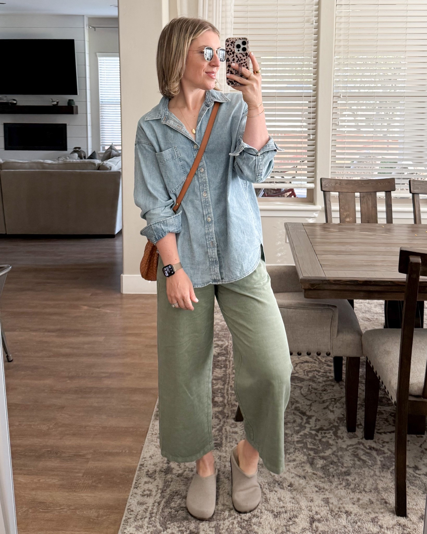 These are new pull on pants from target. I’m 5’9” and wearing small. A thinner material,  so perfect for spring.