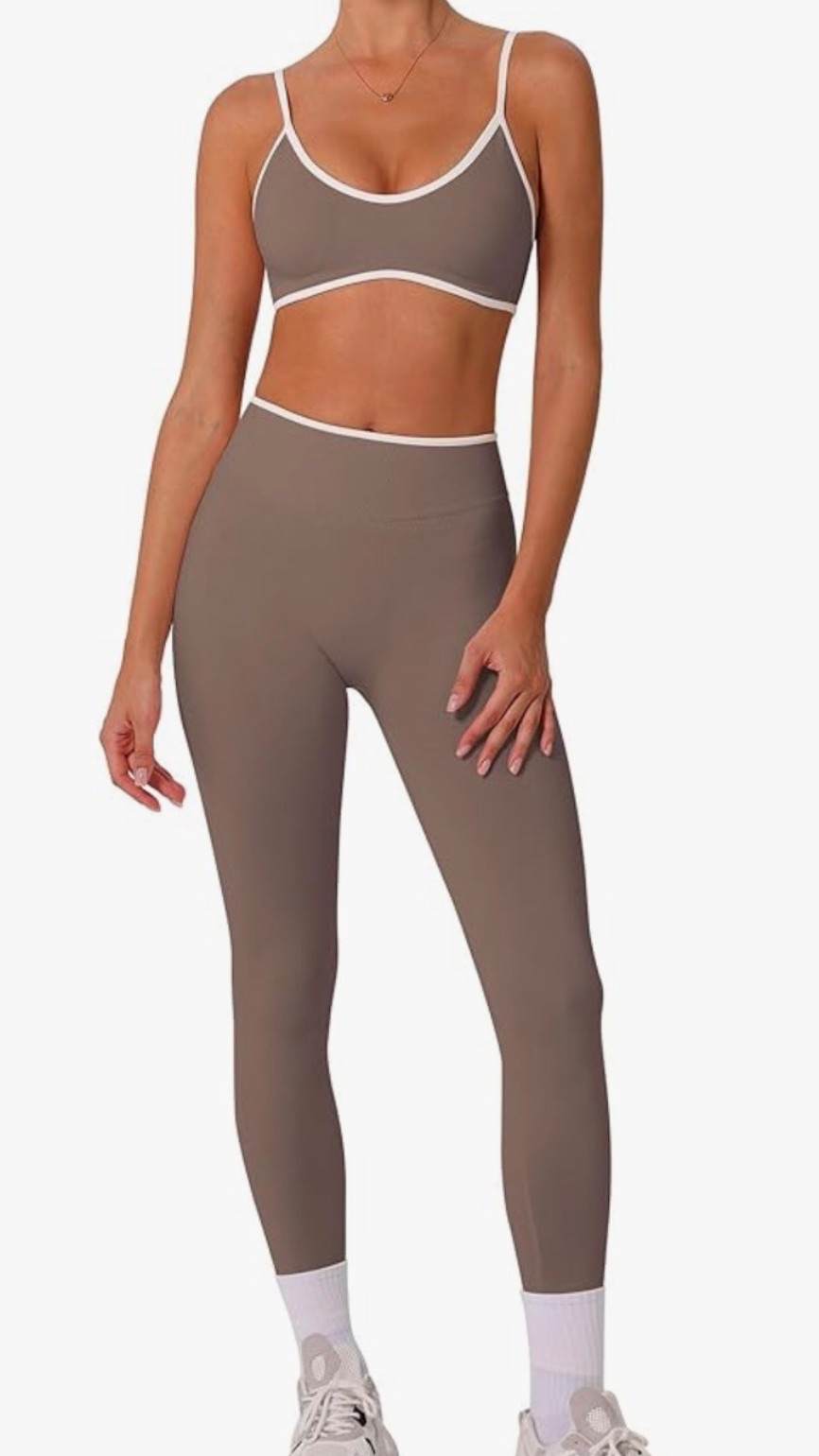 Did a double take on this set. Looks so pricey but only $49! 



#LTKootd #LTKmomlife #LTKfitnessgoals