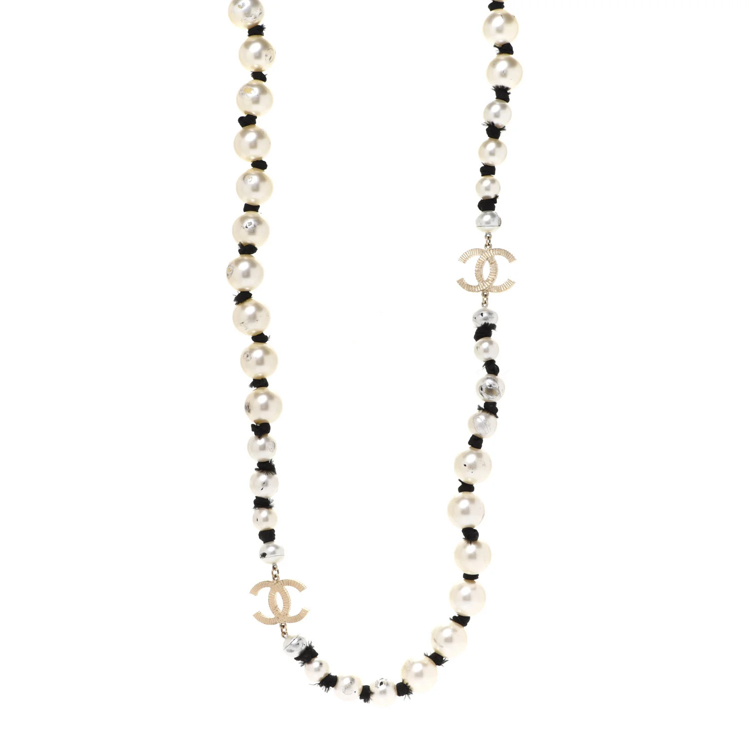 CHANEL Pearl Ribbon CC Long Necklace Gold | FASHIONPHILE (US)