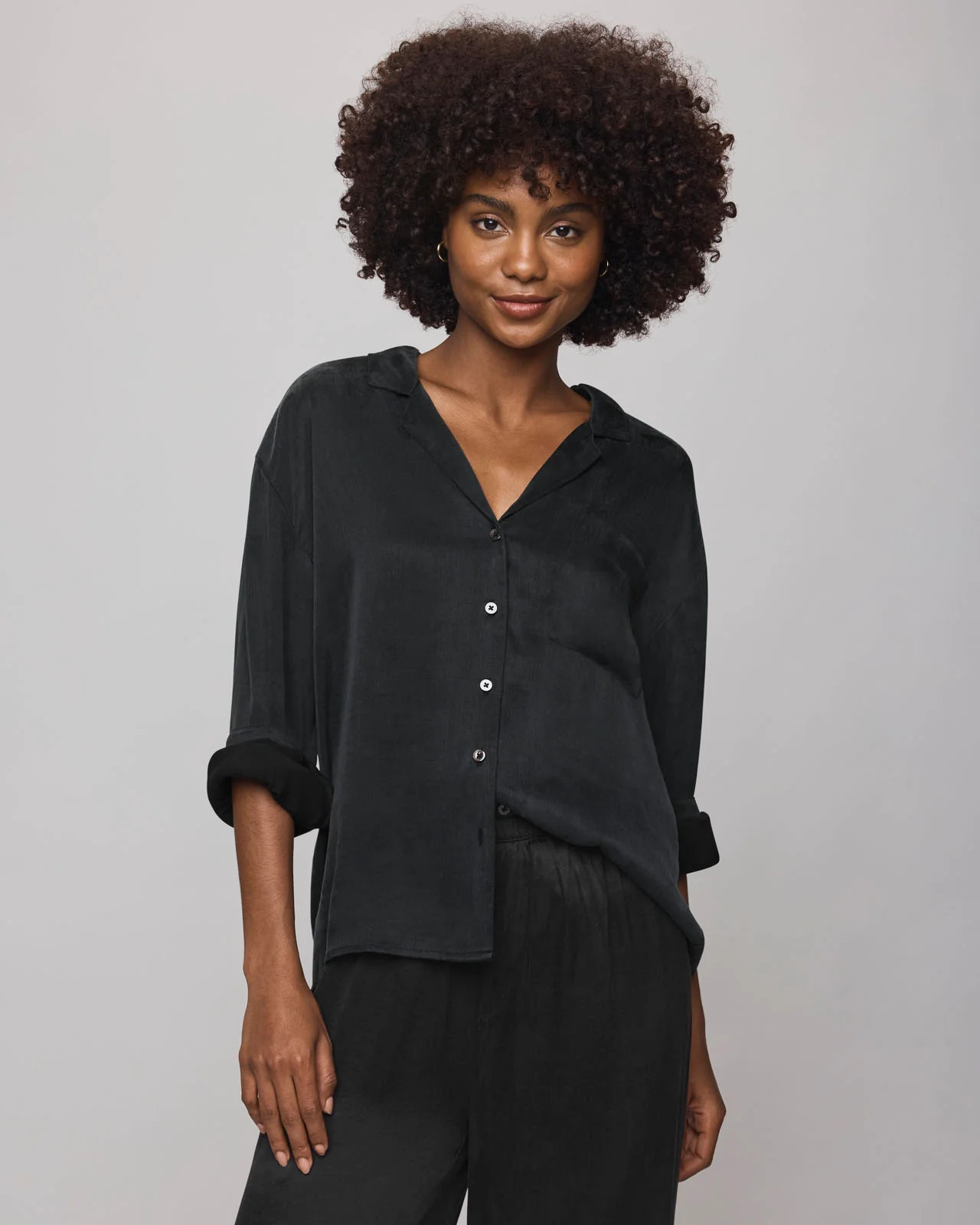 Splendid - Serena Satin Button Down - Black | Splendid