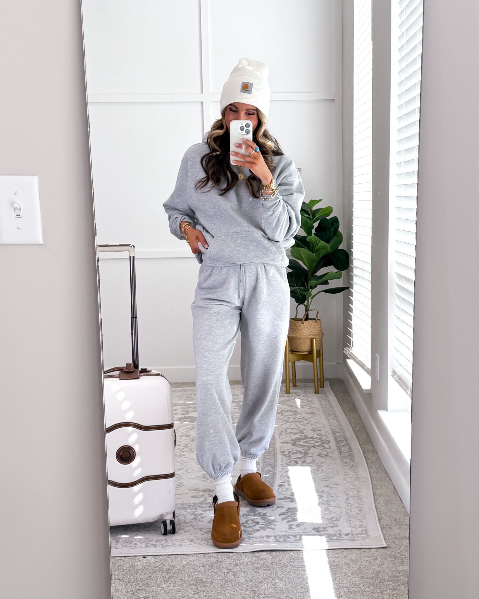 Comfy holiday travel outfit - I sized up to a medium for pregnancy. 

Holiday travel outfit | Amazon fashion | Amazon finds | Amazon deals 

#LTKHoliday #LTKSeasonal #LTKTravel