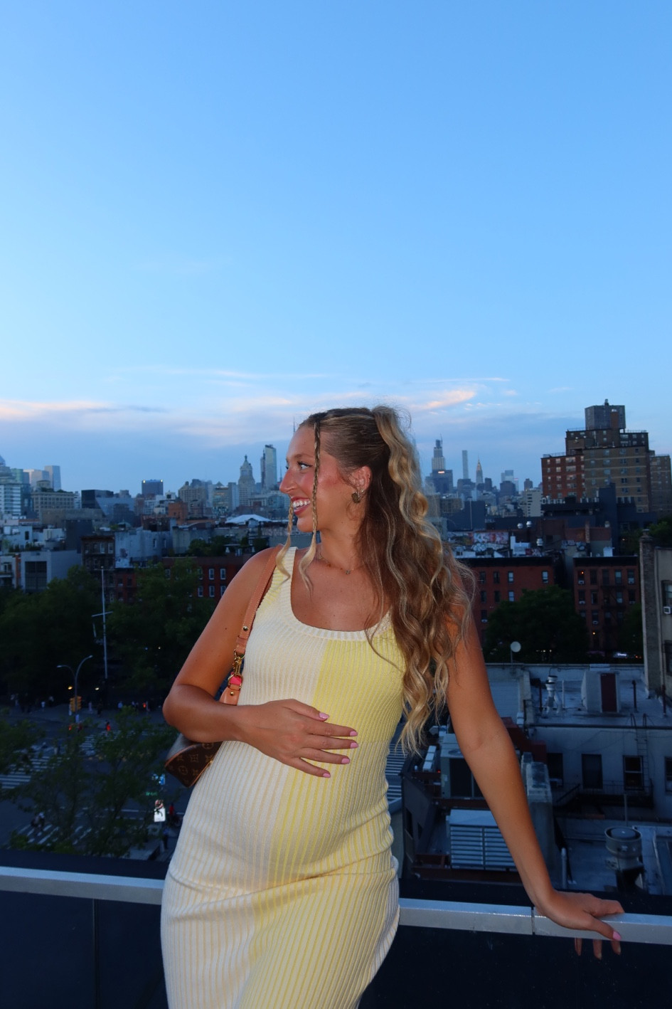 Fitted dresses just work so much better for the bump✨🍋

midi dress, summer outfit, pregnancy dress, maternity dress, summer dress 

#LTKParties #LTKBump #LTKSeasonal