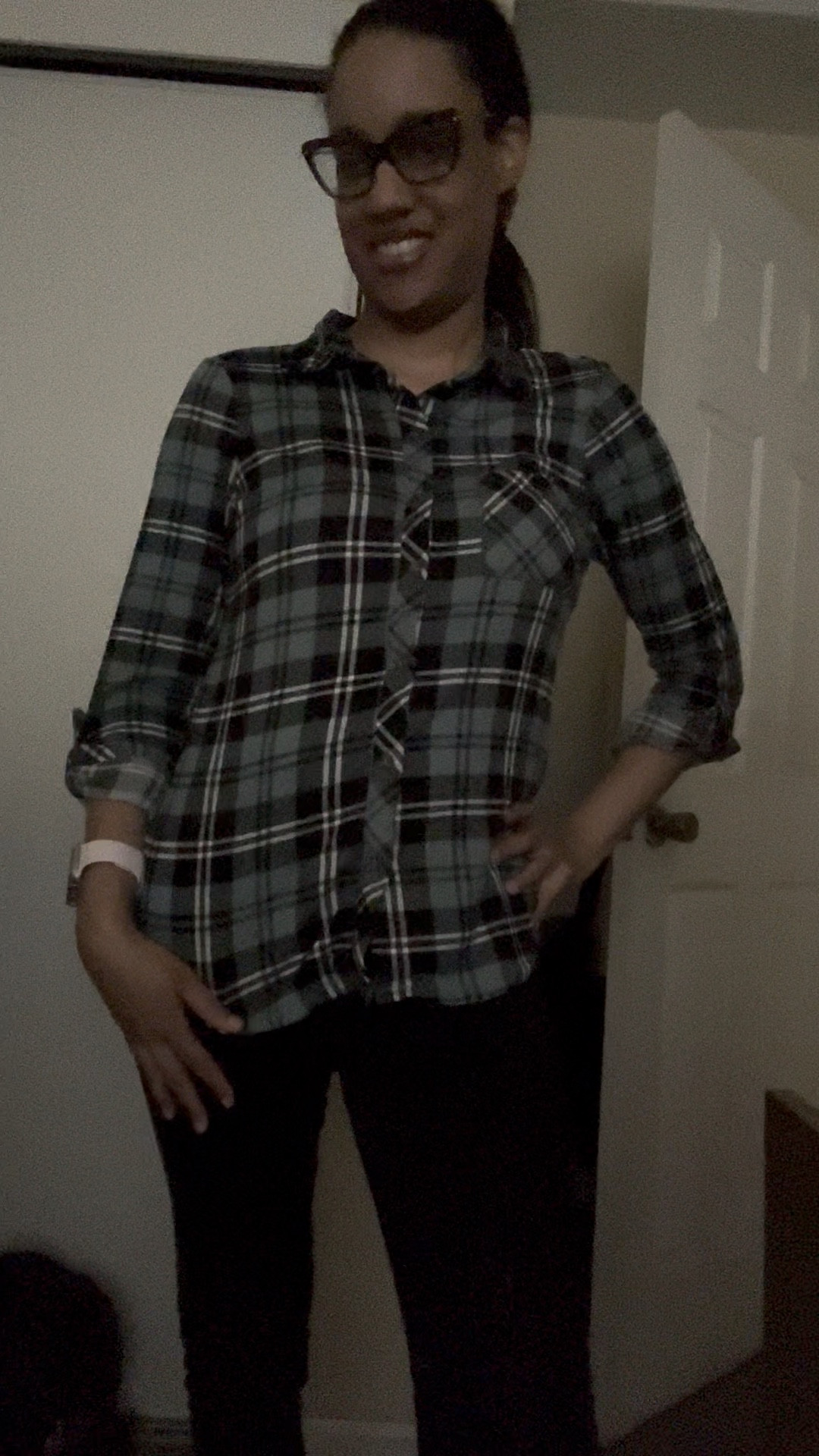 Flannel with green and pair withe high waisted jogger jeans and Apple Watch is cute combo to wear.

#LTKWorkwear #LTKStyleTip #LTKU