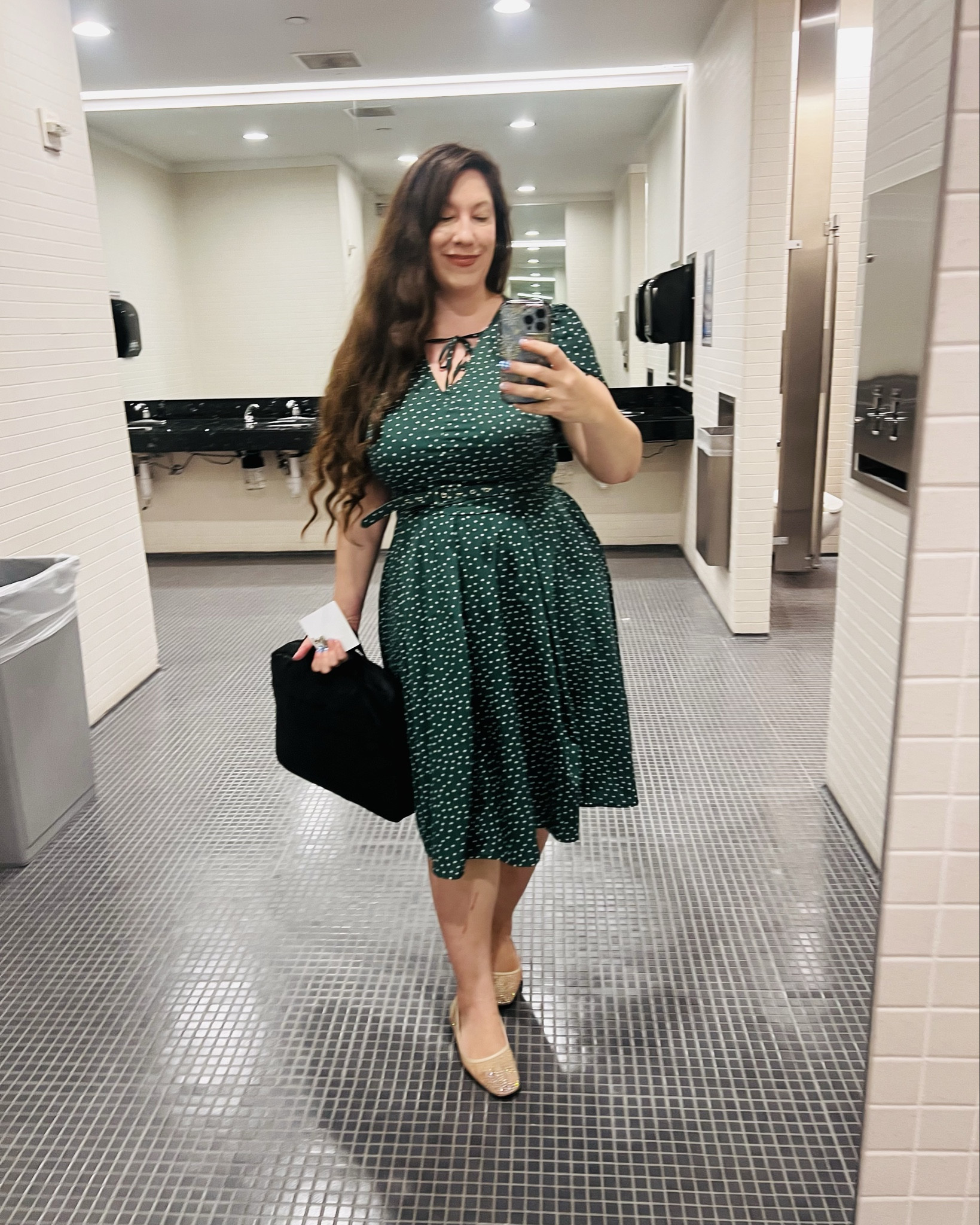 My favorite style of dress from Unique Vintage: the Dahlia dress. I own it in pretty much every color way. 🤪 Flattering fit, great for work or occasions  

This exact one (dark green with tiny white polka dots) isn’t on the site any longer, but I’ve tagged the other color ways including one that’s almost identical (dark green with gold polka dots) and a red one with white polka dots  

#LTKWorkwear #LTKootd #LTKMidsize