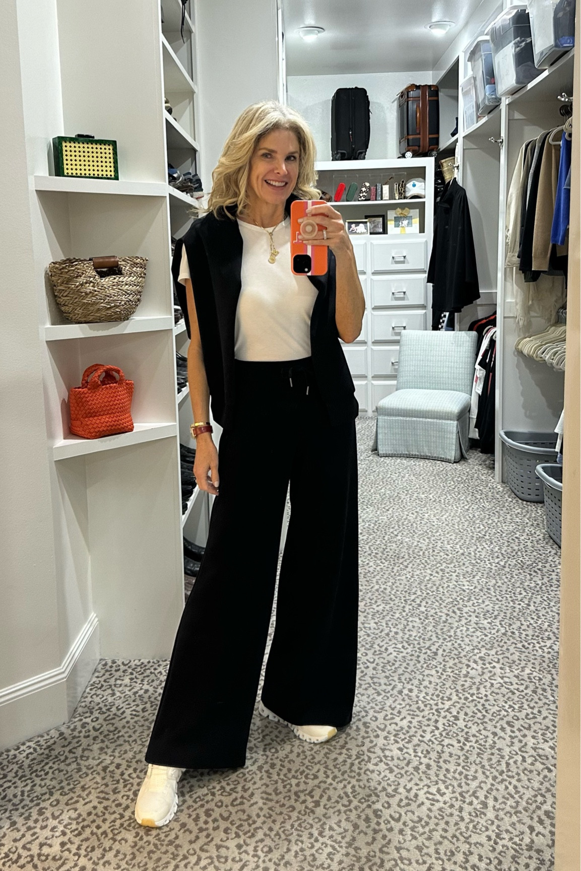 Travel look. It’s super comfy for that long haul flight! Top and bottom - M
Tee - M

#LTKover40 #LTKstyletip #LTKfindsunder100