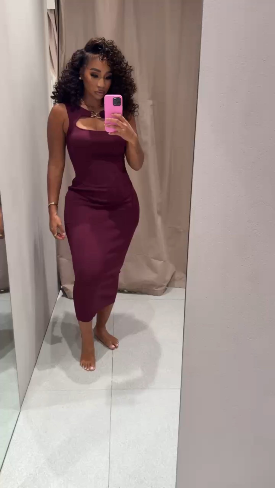 Cut out knit dress with metal detail. perfect for a night out!

#LTKStyleTip #LTKFindsUnder100