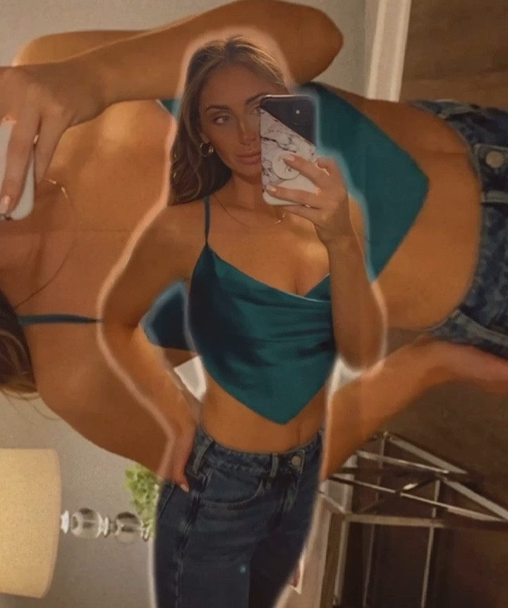 girls night ✨
jeans are no longer on site but linked some similar pairs!

girls night out, gold accents, fall fashion, fashion trends, gold aesthetic 

#LTKstyletip #LTKunder100