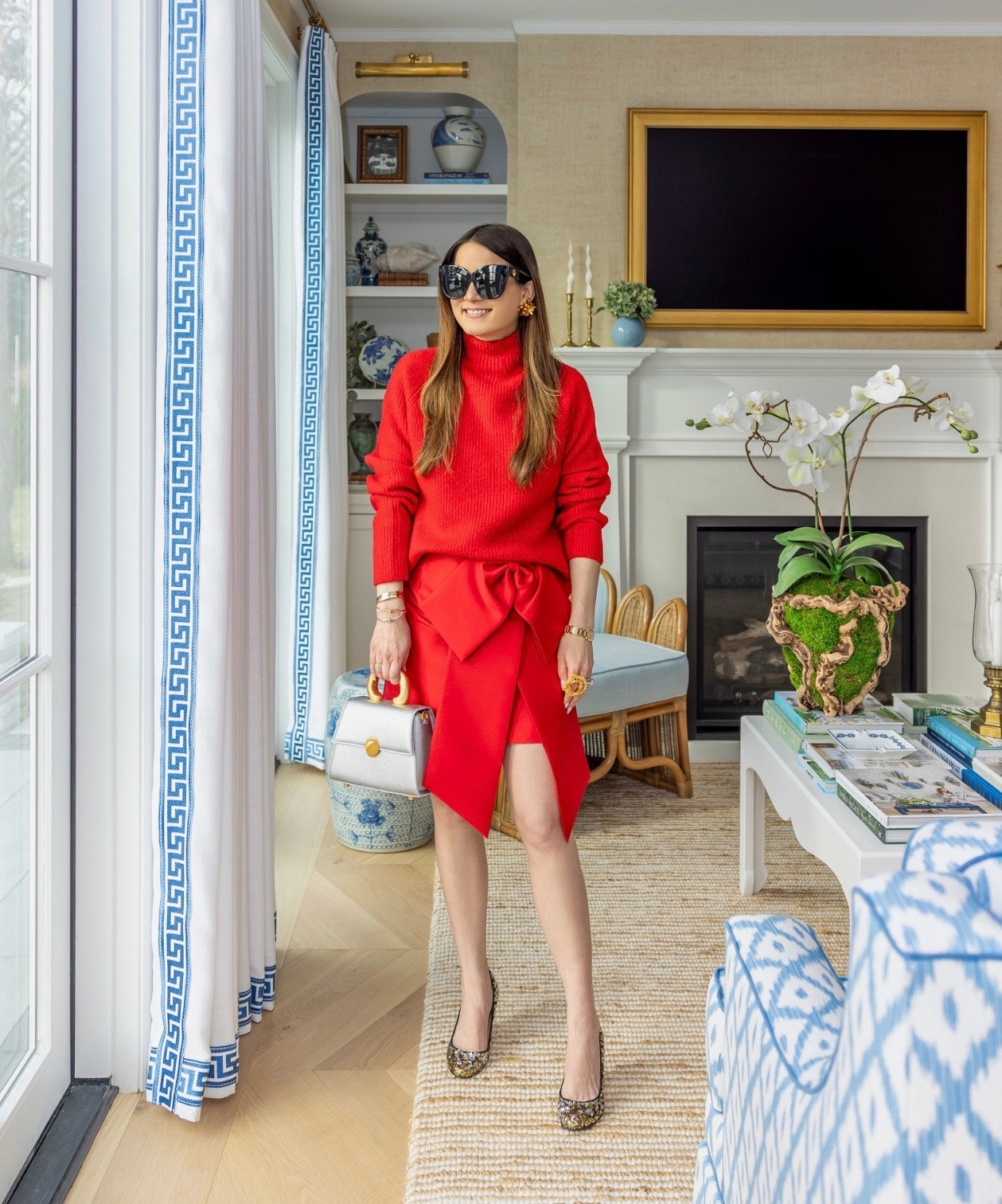 Love a monochromatic outfit moment featuring this beautiful skirt and sweater. A perfect holiday outfit option (the skirt also comes in four other colors)! ❤️


#LTKgrwm #LTKHoliday #LTKootd