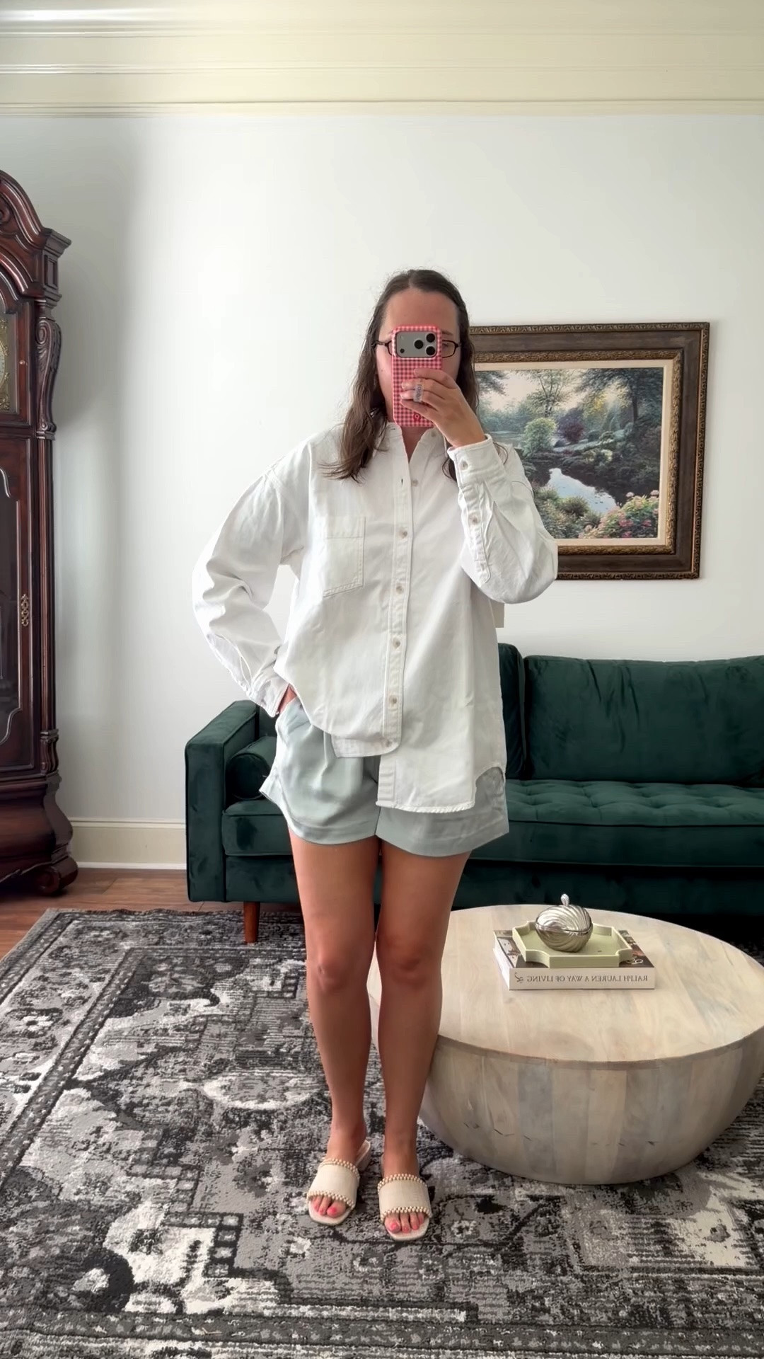 Aritzia satin lodge shorts and white denim top - mediums

Summer outfits

#LTKmomlife #LTKSaleAlert #LTKSeasonal