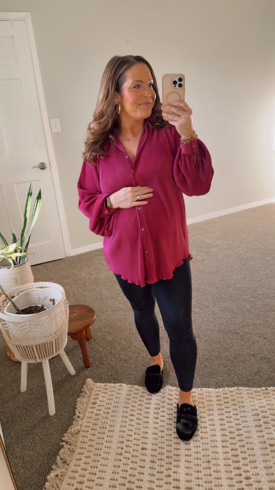 love these spanx dupe maternity leggings! 

#LTKootd #LTKBump #LTKmomlife