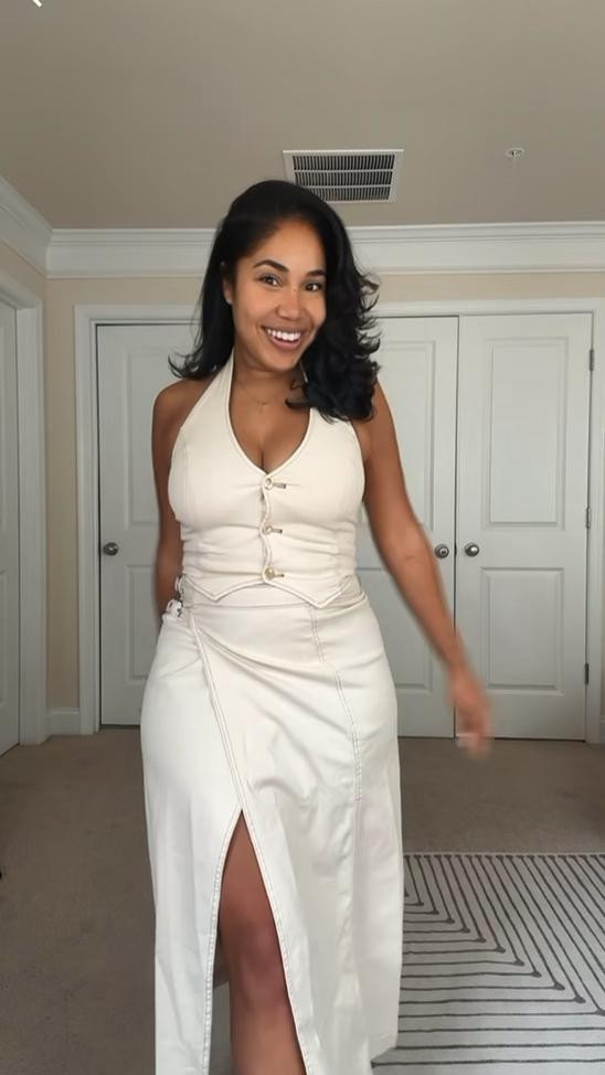 Okay Zaraaaaa! It’s been too long since I shopped at my fave store, and they still understand the assignment 😭🛍️ Zara even got me wearing pink?? Me?? Adding these to the summer outfits rotation IMMEDIATELY! 

#LTKStyleTip #LTKFindsUnder100 #LTKSeasonal