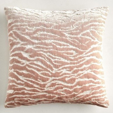 Cachet Pillow 20" | Z Gallerie