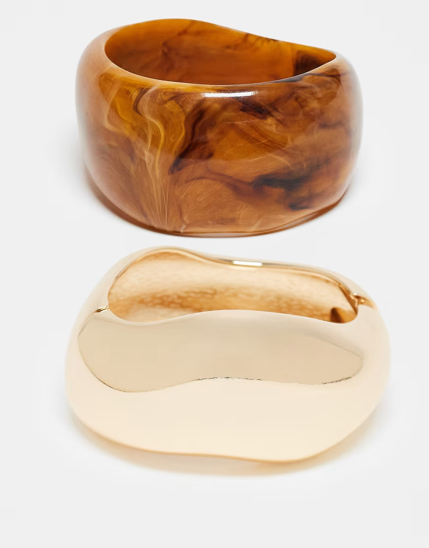 ASOS DESIGN pack of 2 bangle in resin and gold tone-Multi | ASOS (Global)