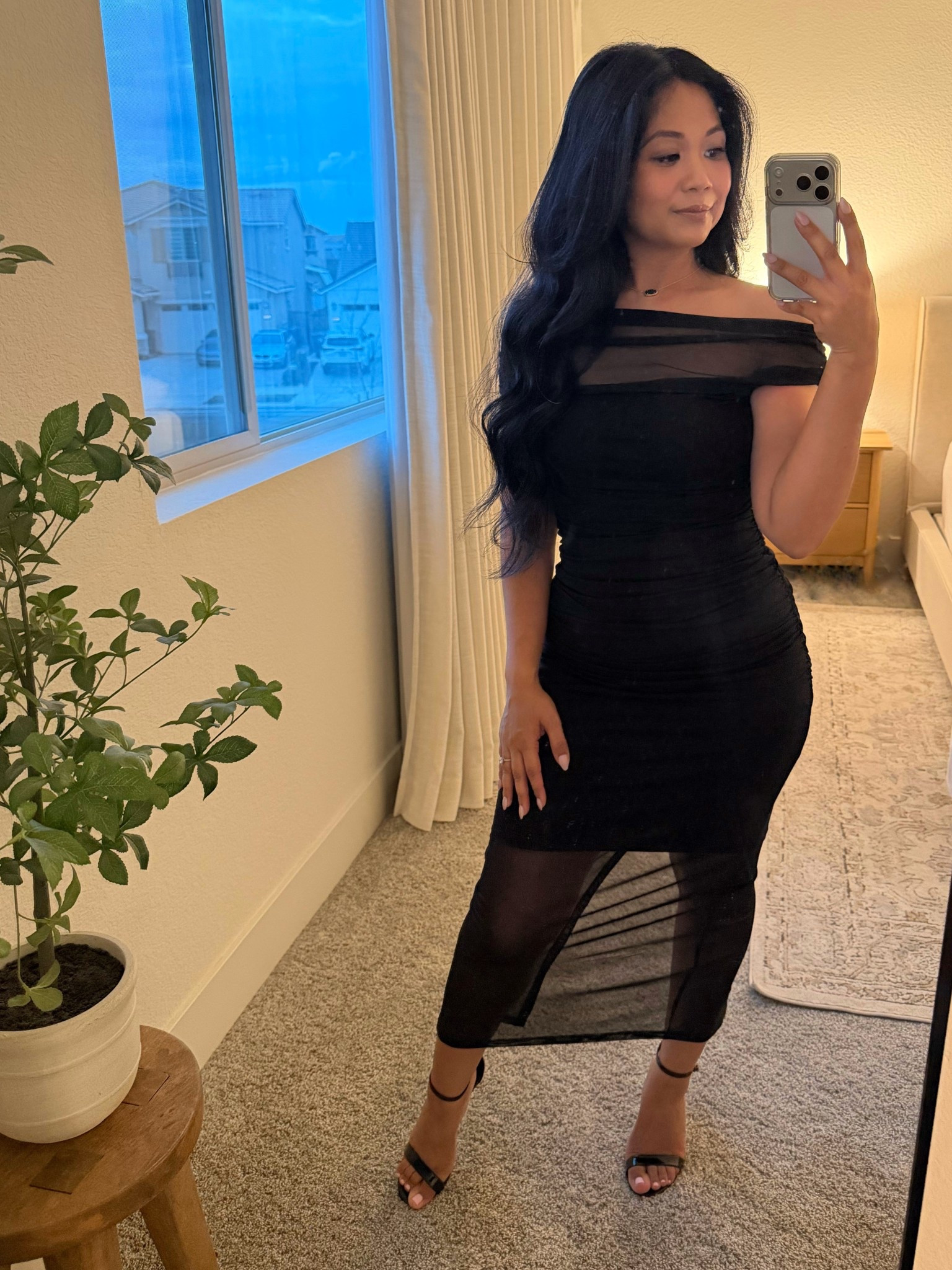 This dress from Express is 🔥 The only downside is the fabric at the top doesn’t stay in place off the shoulder so I did have to adjust it throughout the night that I wore it. But aside from that I love it! And it makes the 🍑 look good because of the ruching 😝

#LTKootd