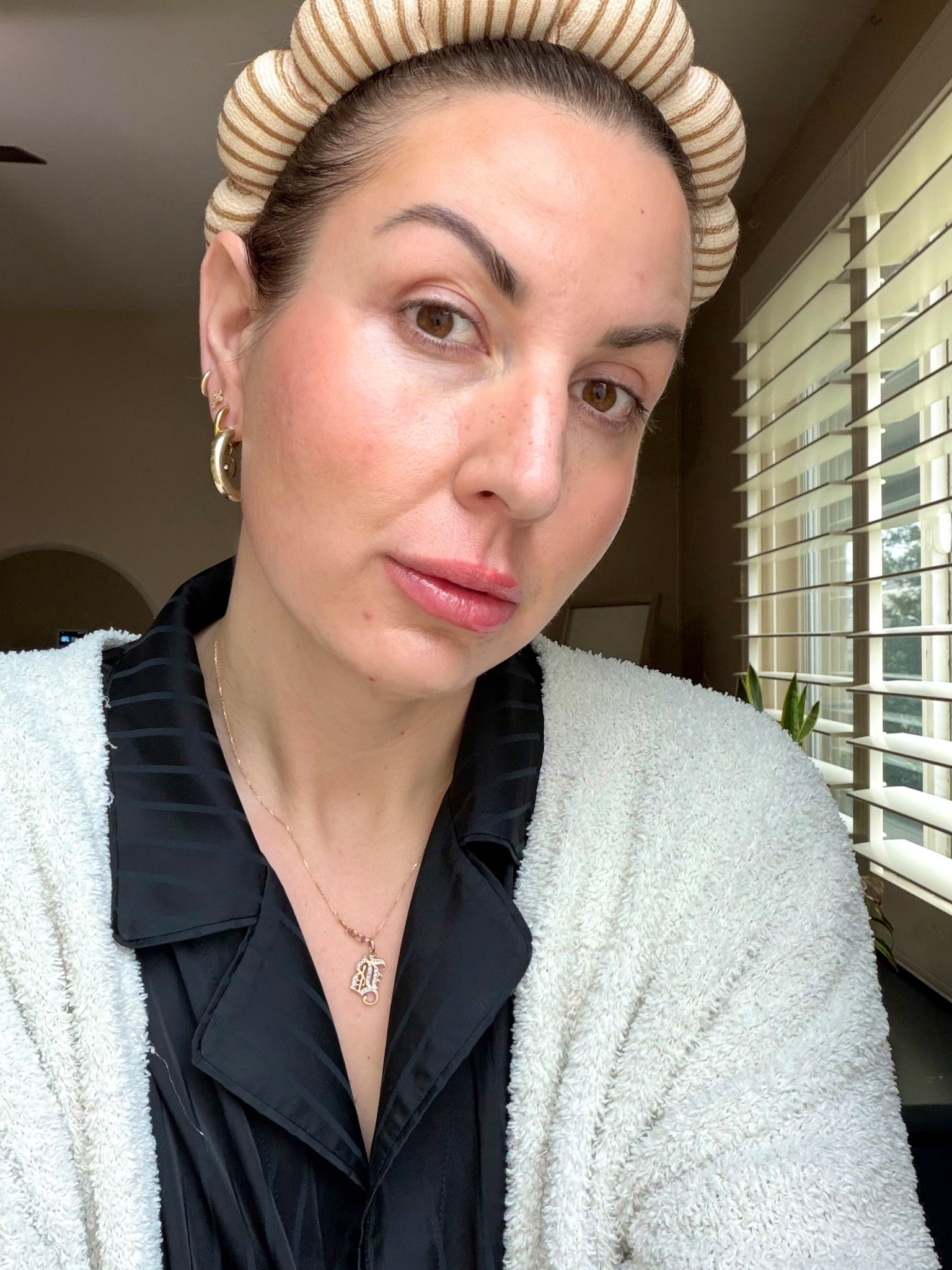 Easy natural makeup 
#naturalmakeup #fauxfreckles 

#LTKmomlife #LTKgrwm #LTKselfcare