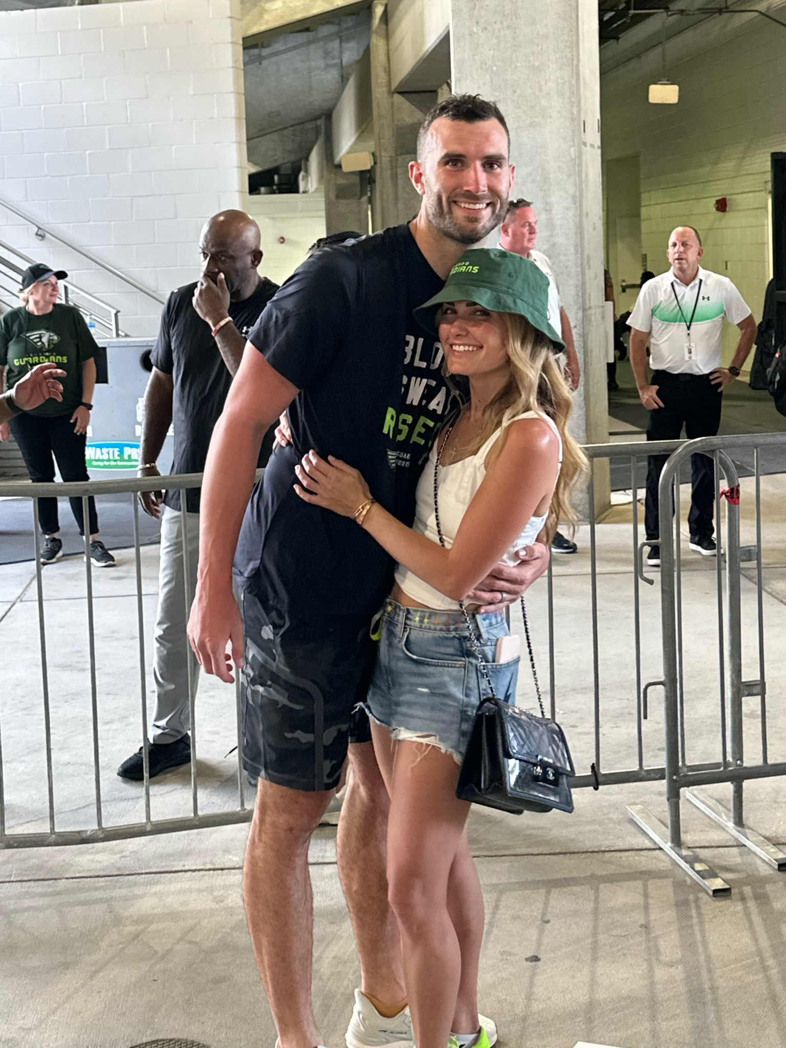 Game day Outfit 🤩
Aviator Nation ⚡️ Abercrombie 🩷
Where are my sporty girls at?!

#LTKSpringSale #LTKstyletip #LTKSeasonal