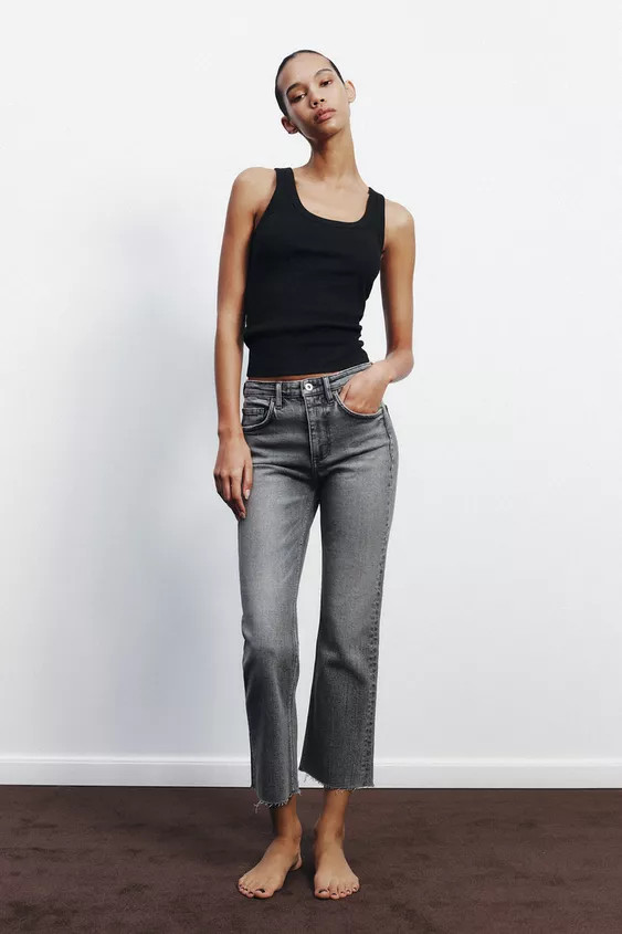 Vest top with a round neckline and ribbed trims. | Zara UK