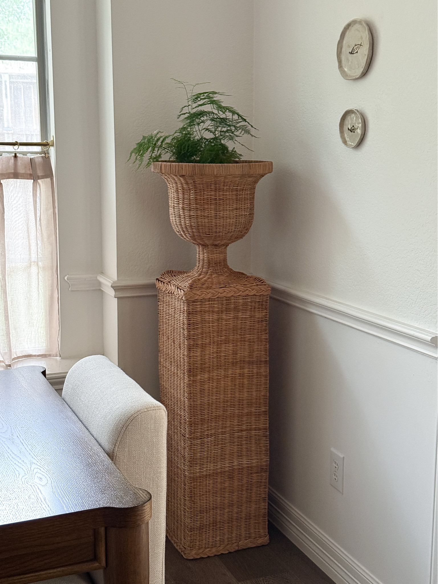 Woven pedestal planter 

#LTKHome #LTKSeasonal #LTKMothersDay