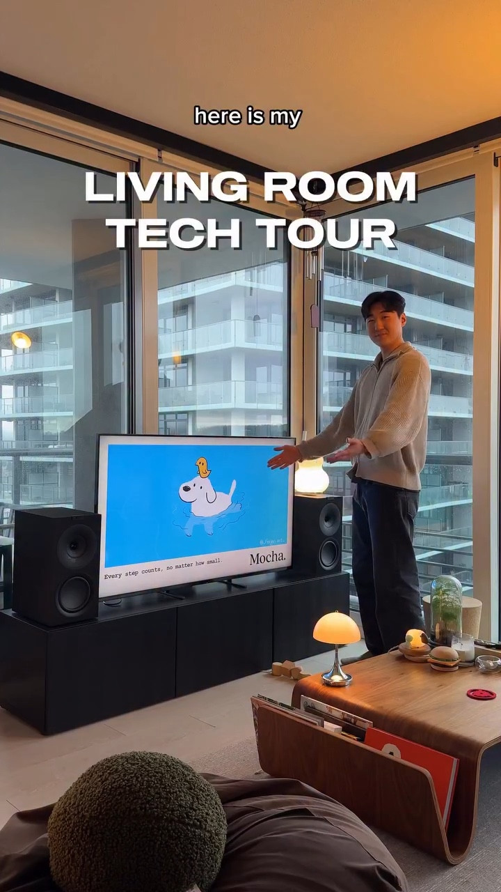 My latest update for the home theatre setup! I’ve been testing different stuff and making changes to the living room but I think I’m finally happy with this one 😌

List to everything here:
1. @sony Bravia 5 55” mini LED
2. @kef_america Q Concerto Meta 
3. @svs_sound Wireless Pro Amplifier
4. @ikeausa BESTA tv stand
5. Asano paper moon lamp 02

Comment “techtour” and i’ll send you link to everything!

#hometheater #techtour #smarthome #livingroom #hometech