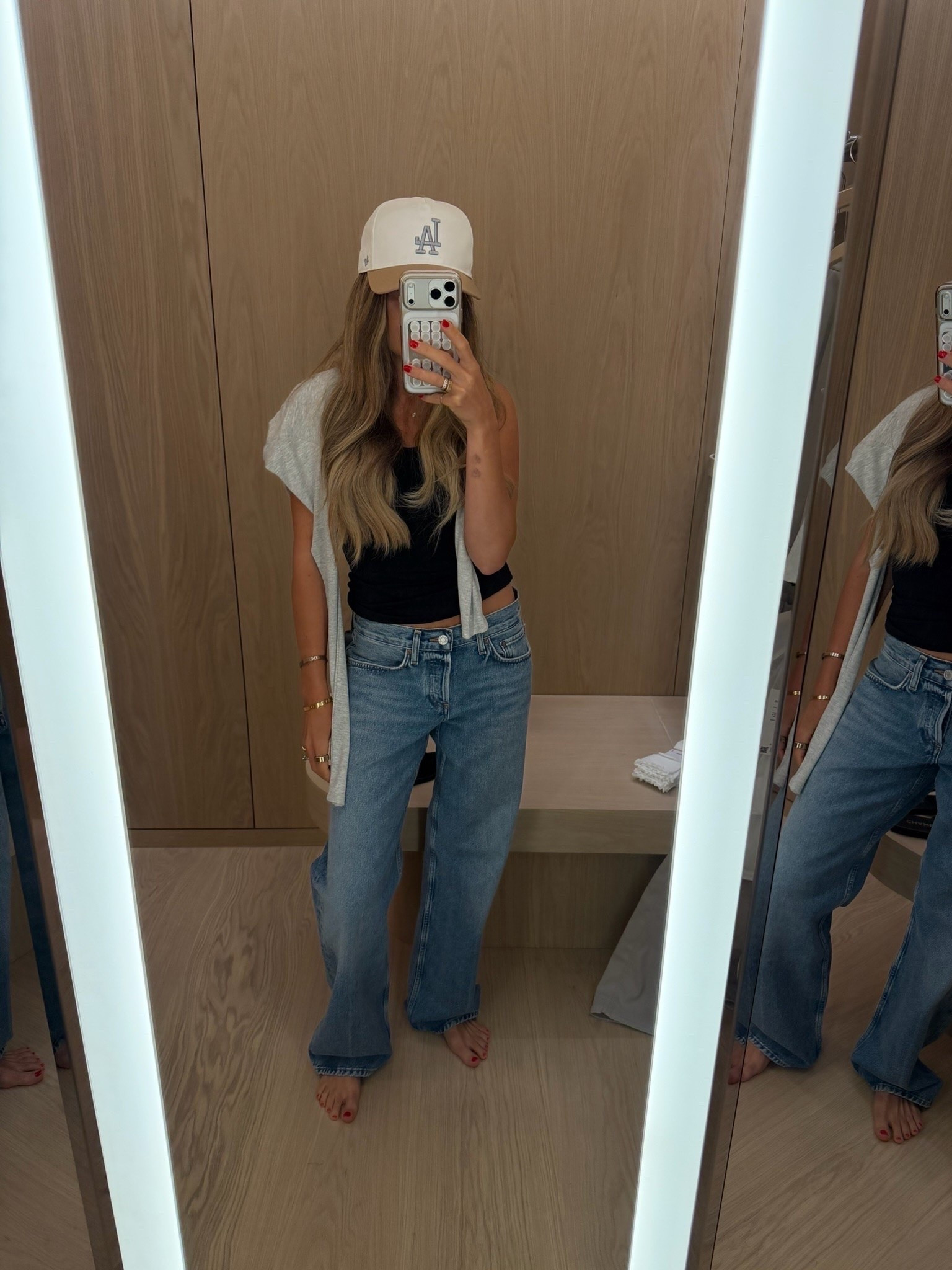 Perfect fall jeans!!

Outfit inspo, casual outfit, jeans, denim, tcs, closet staples, errands outfit

true to size

#LTKootd