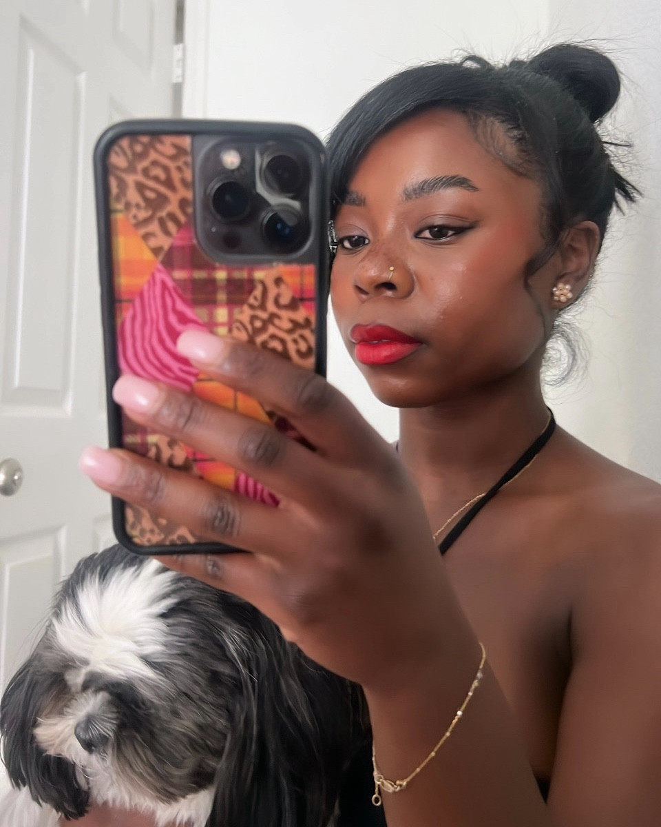 Pop of color:)

#LTKBeauty #LTKHoliday #LTKHome