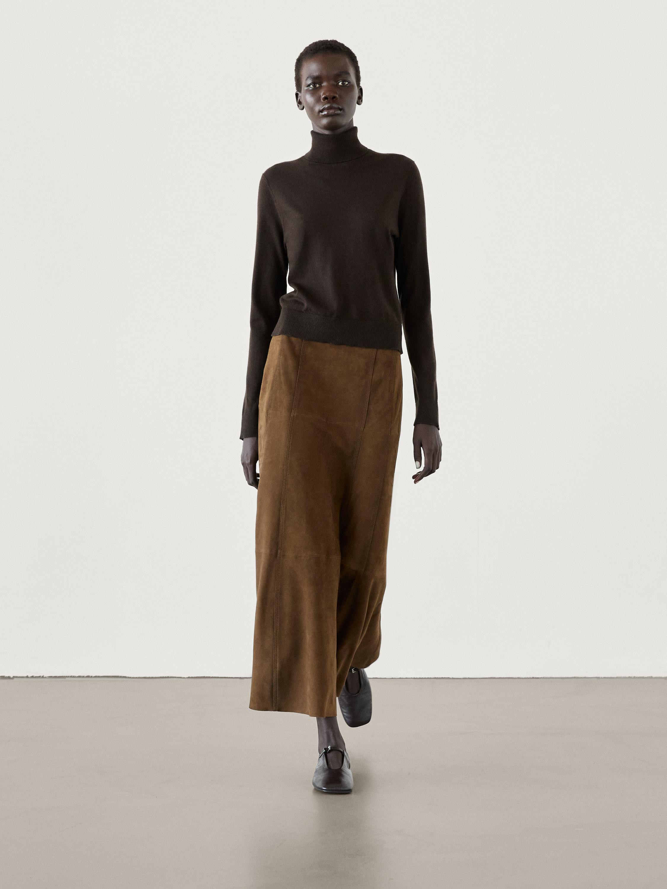 High neck knit jumper $80.00  $60.00  Add to basket  SELECT SIZE  +6 Knit sweater made of a blend... | Massimo Dutti US