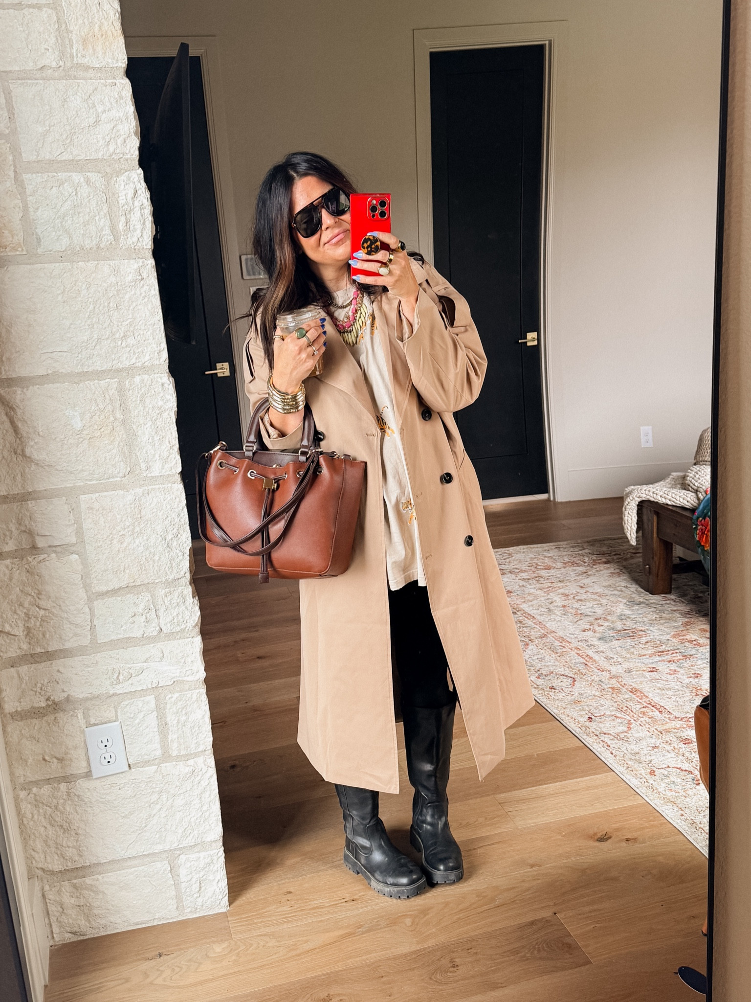 Rainy Day Midsize (Size 14) Outfit
Trench Coat: XL
TEE: XL
Spanx Leggings: XL (BWCXSPANX)
Boots: sold out, so I linked up some super similar pairs. Mine are from Amazon too!
Bag is Walmart 😳


#LTKMidsize #LTKFindsUnder50 #LTKStyleTip

#LTKStyleTip #LTKPlusSize #LTKMidsize