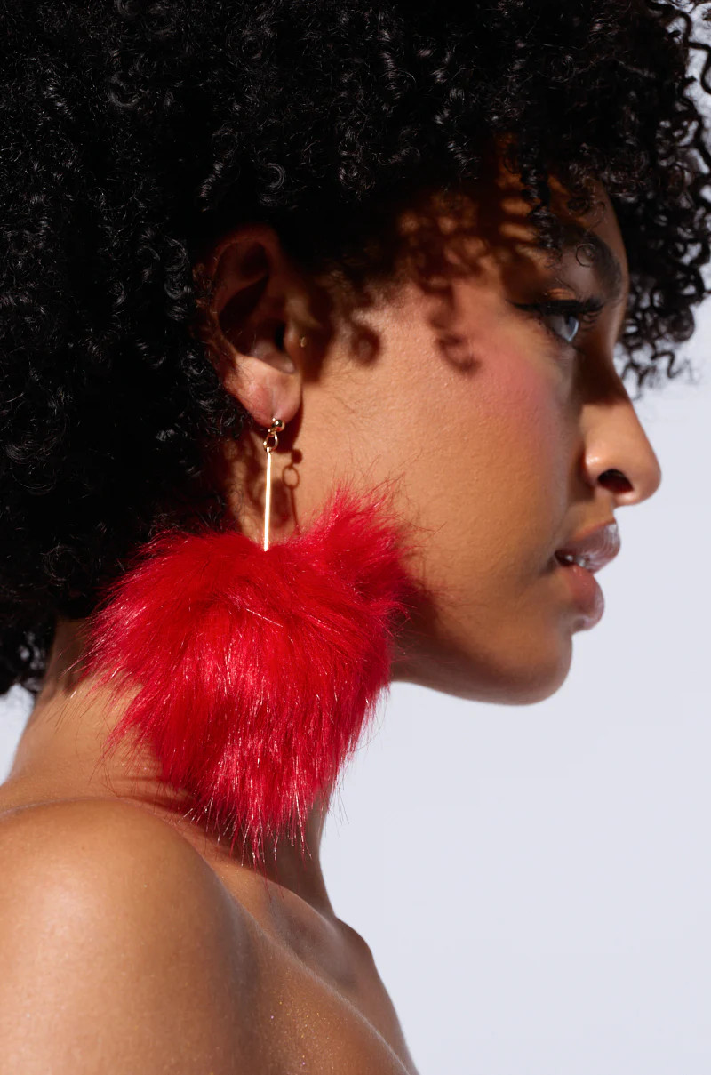 MAMI FUR EARRING | AKIRA