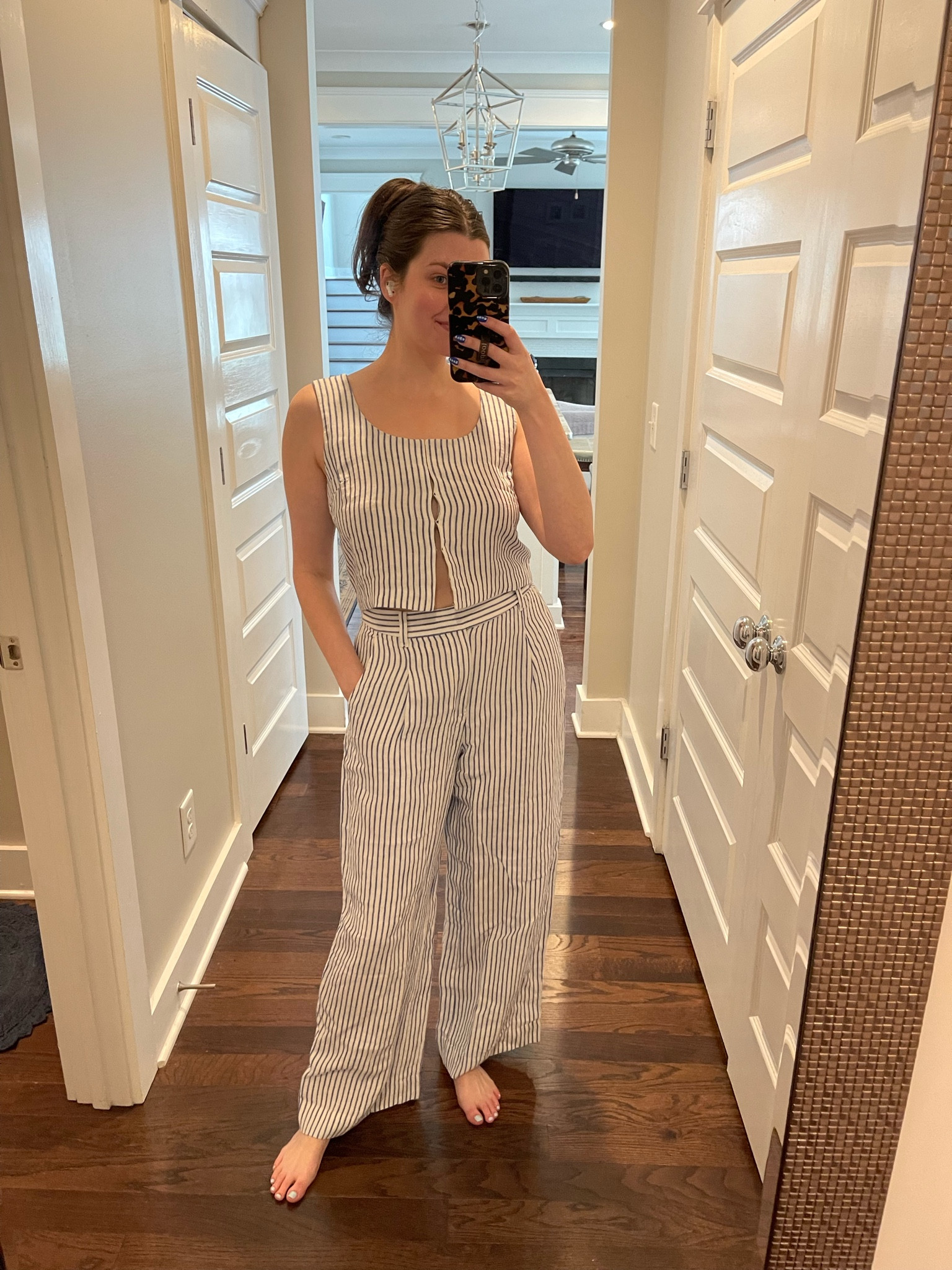 New linen set from Madewell! Wearing a 6 in top and bottom, fits a little large. Love these linen trousers and have them in multiple colors! 

#LTKWorkwear #LTKSaleAlert #LTKSeasonal