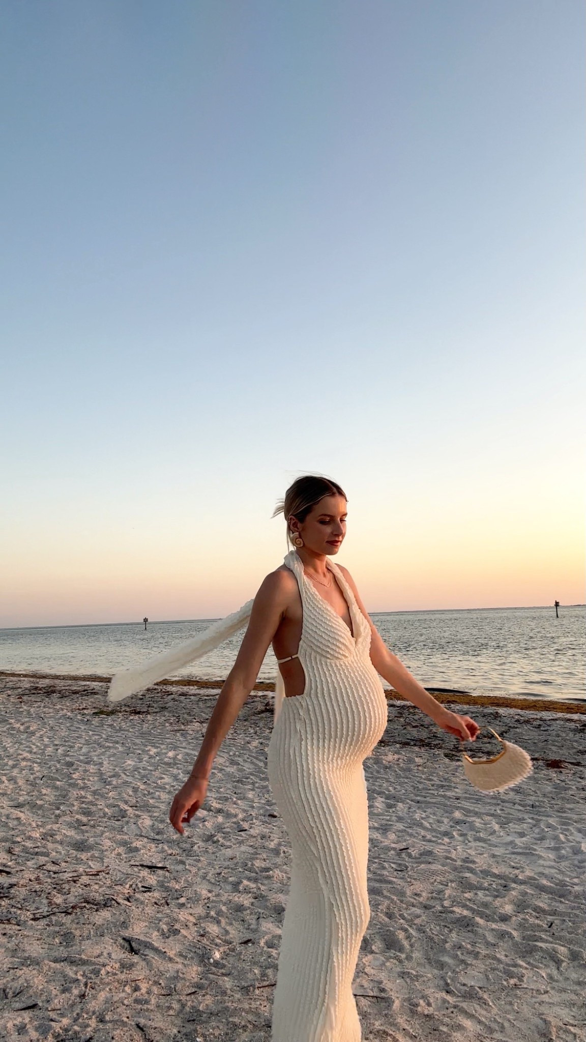 Cute open back white summer dress - bump style 

#LTKFindsUnder100 #LTKBump #LTKStyleTip