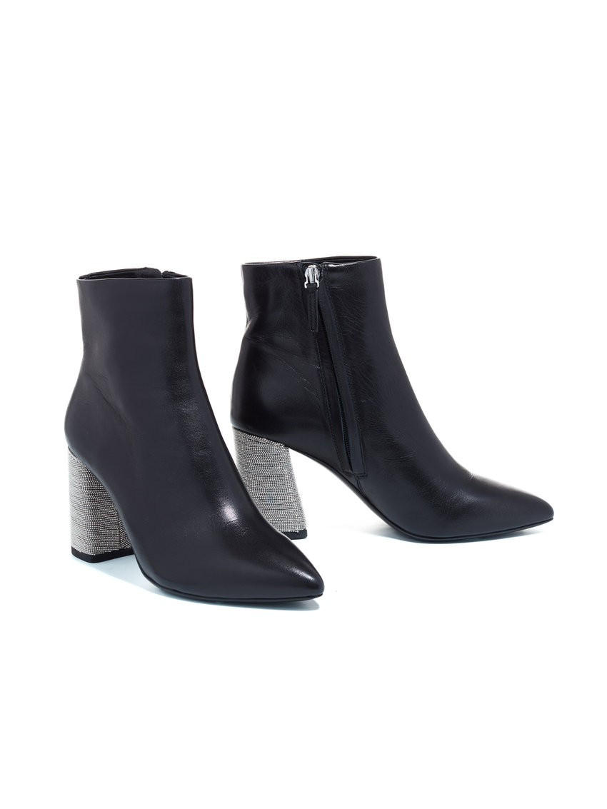 DELANIE CHAIN HEEL LEATHER BOOTIE | Alice + Olivia | Alice + Olivia