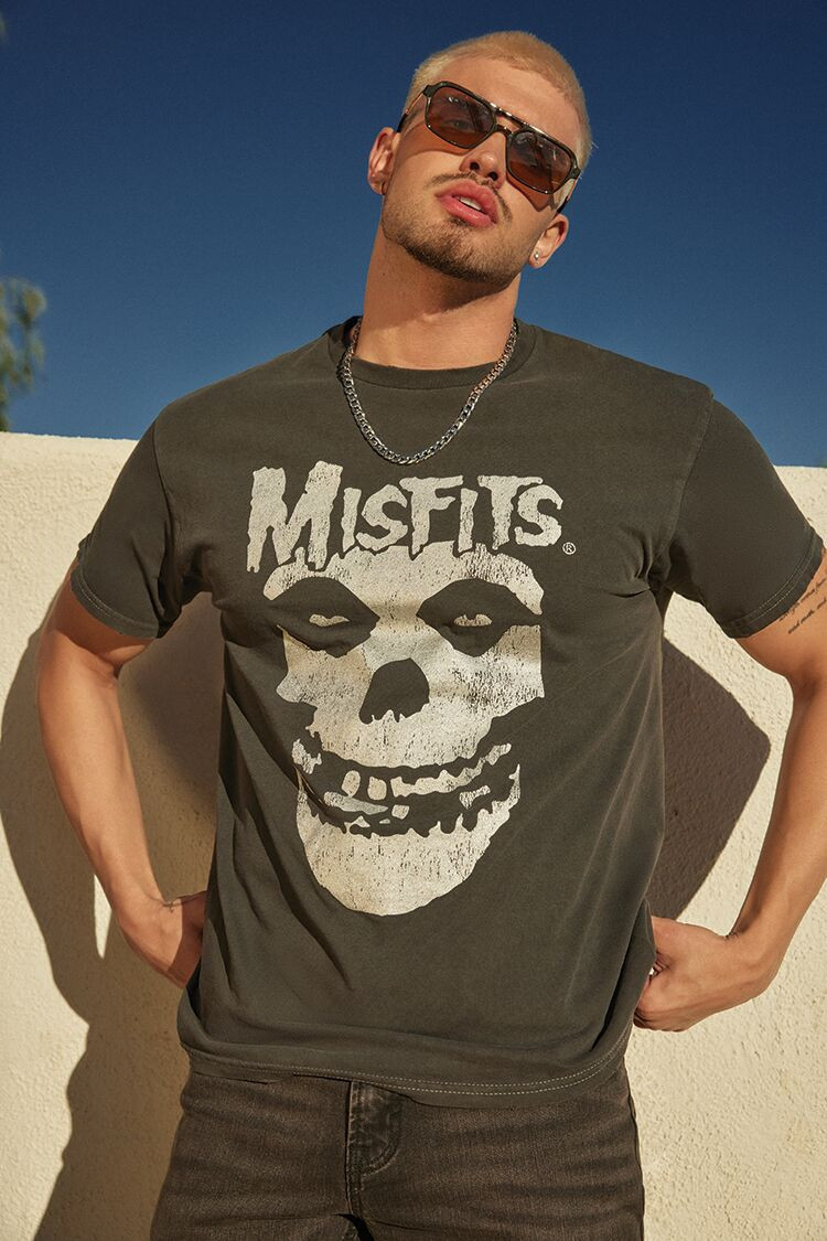 Washed Misfits Graphic Tee | Forever 21