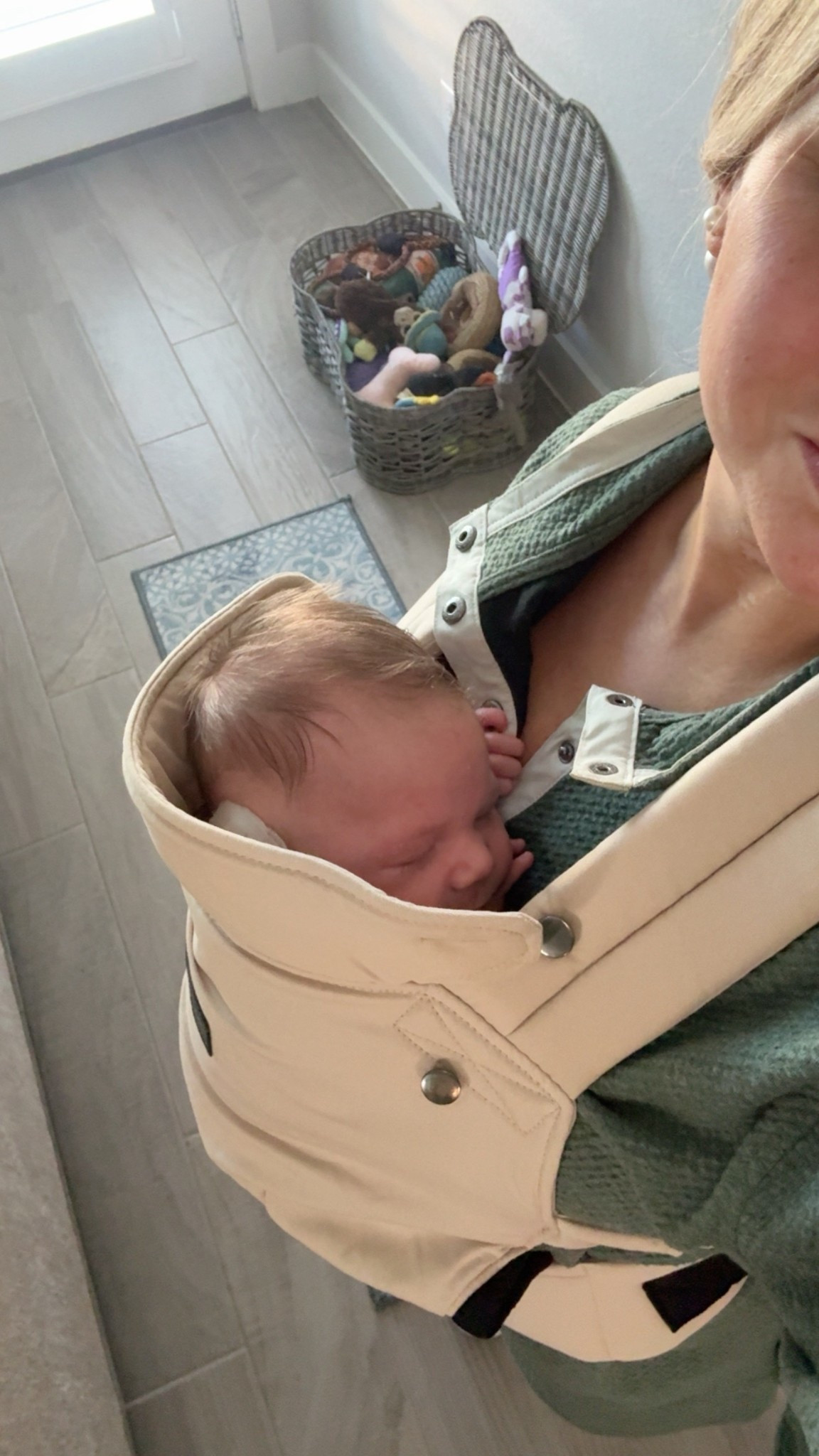 A hands free must as a new Mom!

#LTKBaby #LTKmomlife #LTKootd