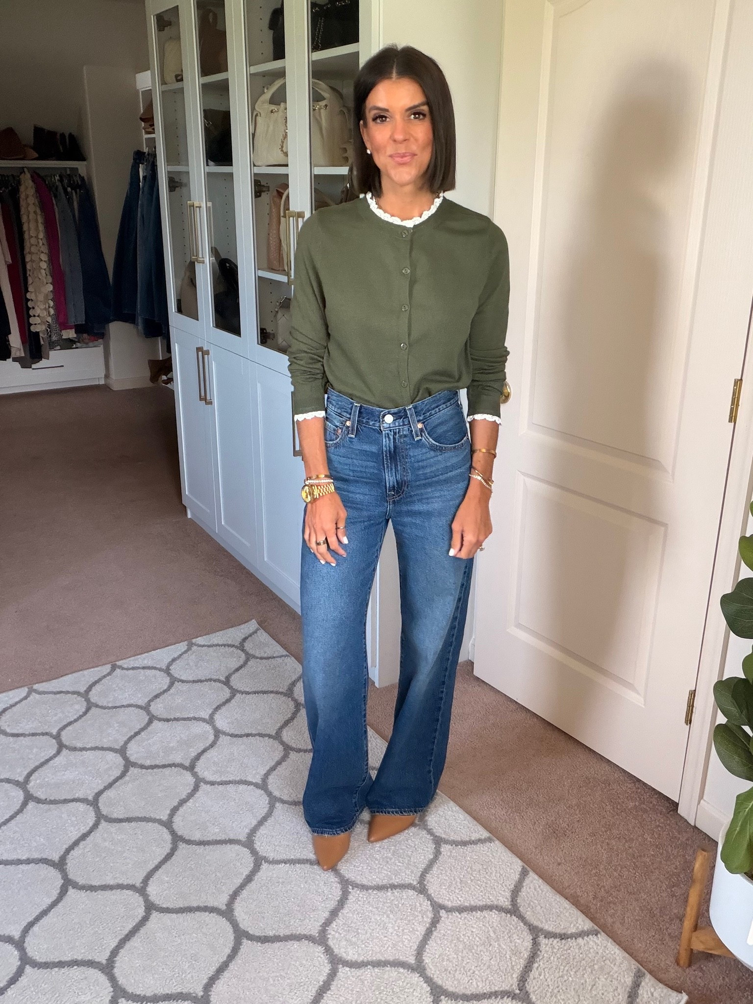 Size small in sweater jeans tts

#LTKdayinmylife #LTKgrwm #LTKootd