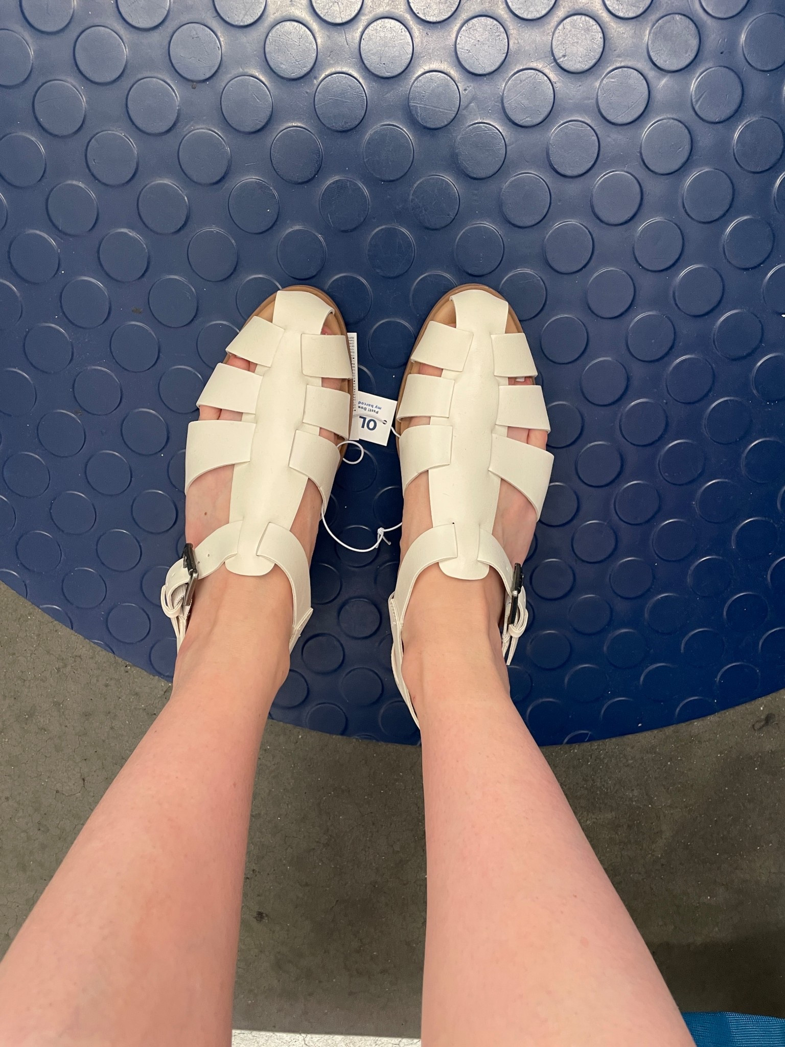 Fisherman shoes: size down 1/2 size if you’re a half size 