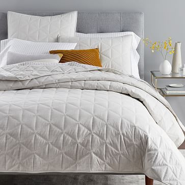Heathered Cotton Sateen Quilt & Shams - Gray Fog | West Elm (US)