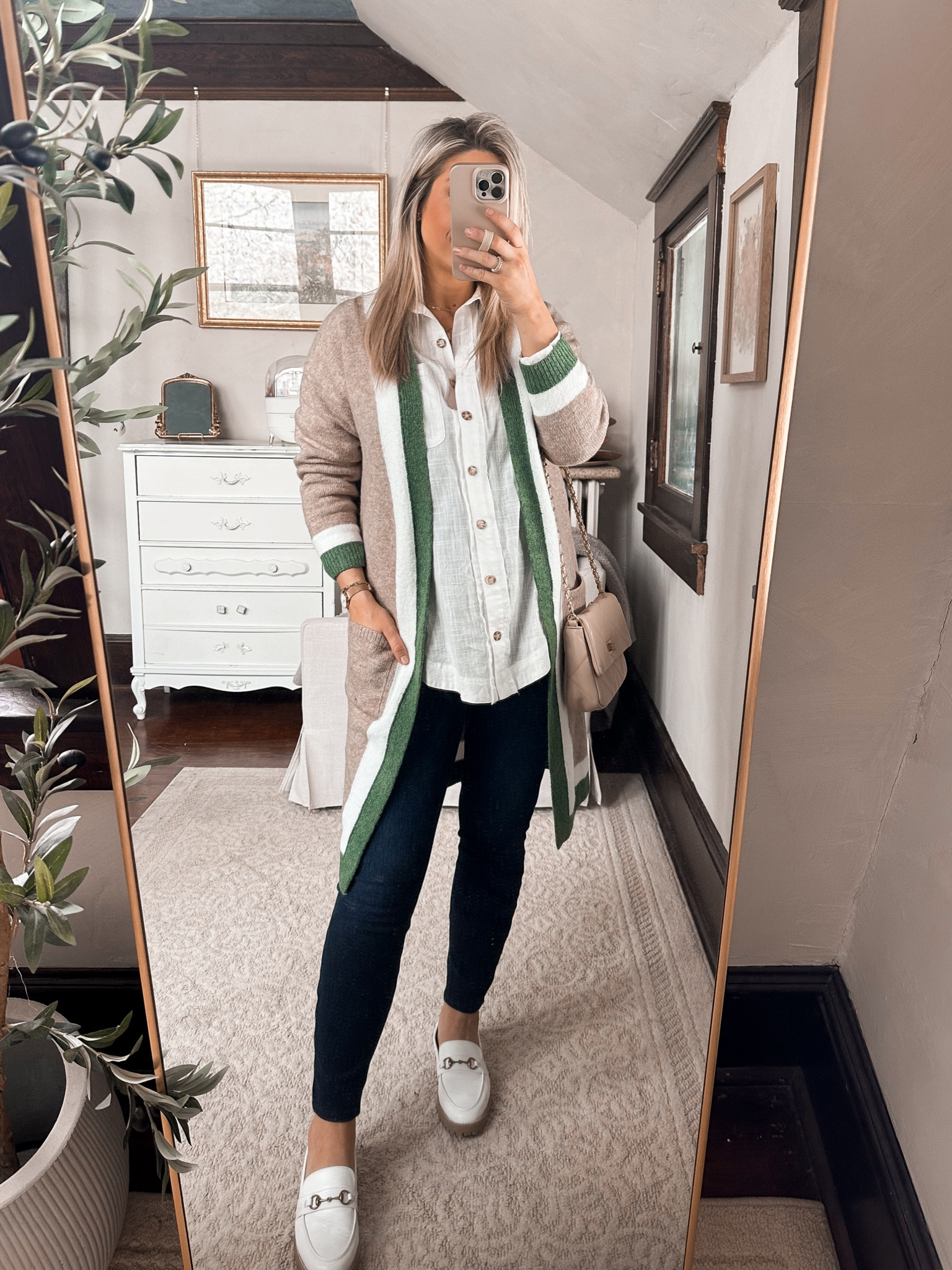 This colorblock cardigan is giving me preppy varsity vibes. It’s from temu! Wearing a medium
Bottoms are maternity jeans from Spanx! Highly recommend! Wearing my normal size medium 
Bump outfit
Maternity jeans


#LTKbump