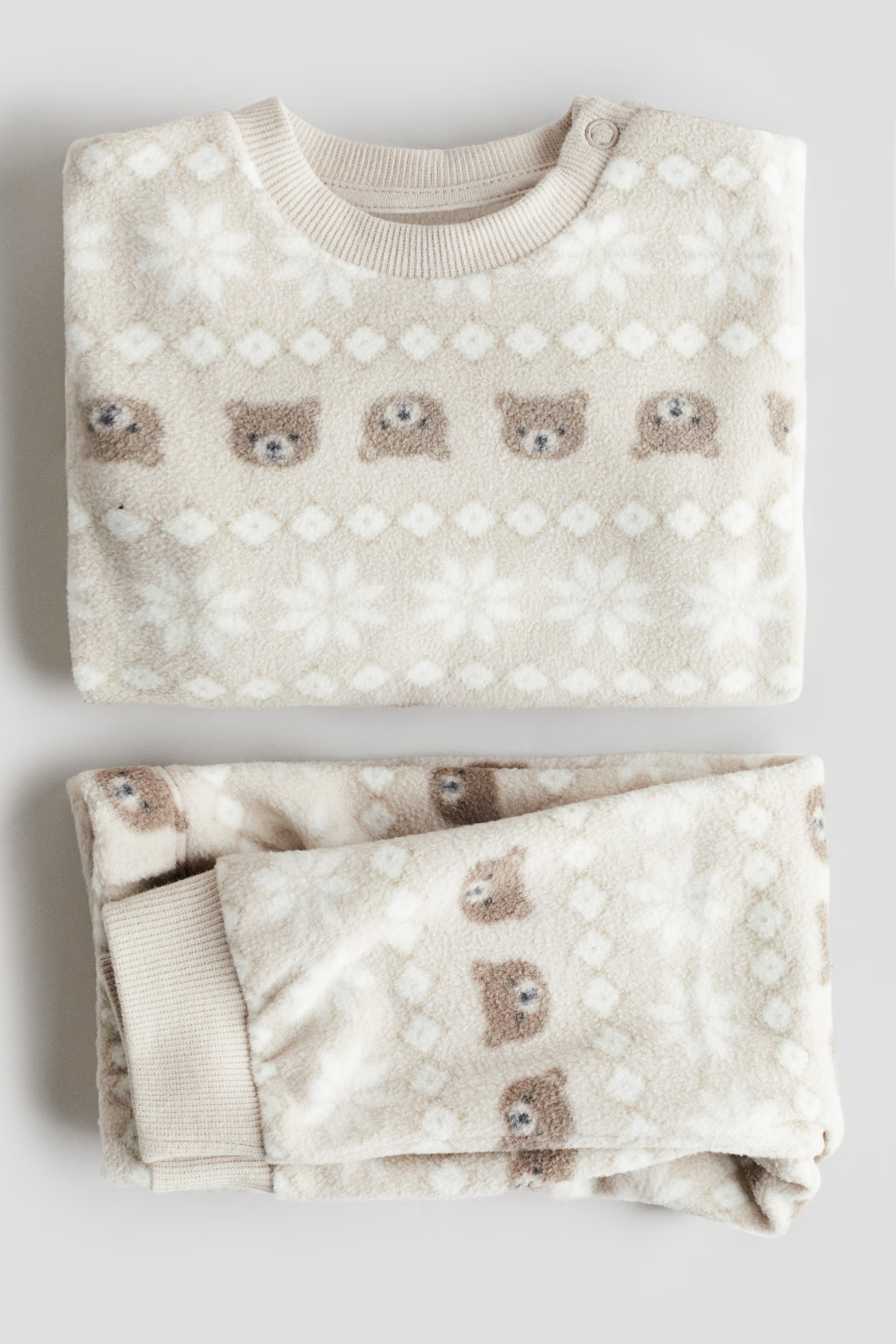 Fleece pyjamas | H&M (UK, MY, IN, SG, PH, TW, HK)