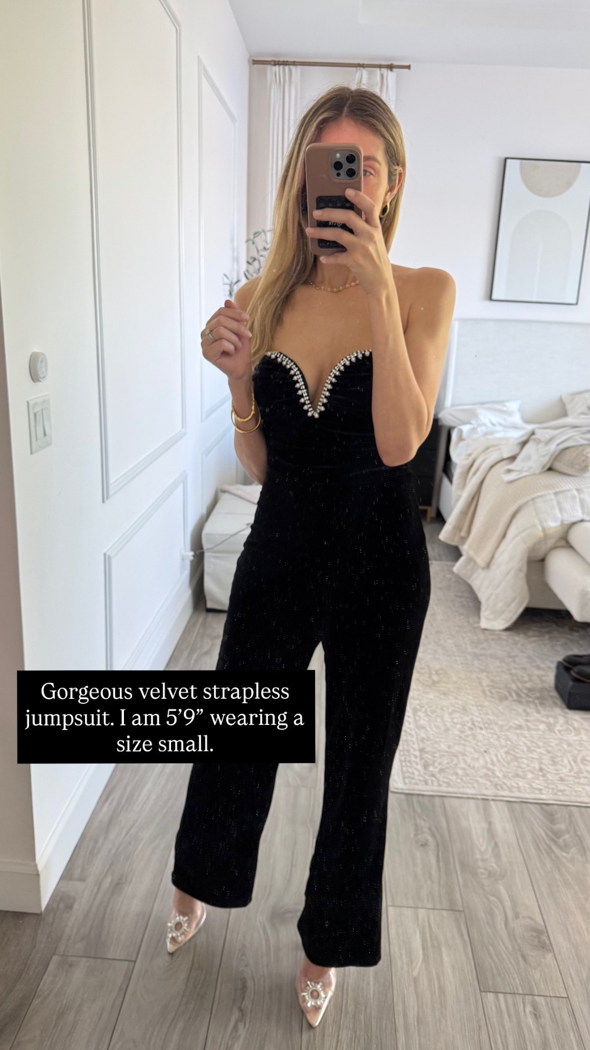 Holiday season is here, and so are the outfits. Sparkle, warmth, and just the right amount of glam. ✨
Fits true to size and I’m wearing size small 

Black Friday Month! Buy More, Save More: Take 15–25% off qualifying purchases. Ends 11/23

@bloomingdales #bloomingdales #ad






#LTKootd #LTKHoliday #LTKOver40